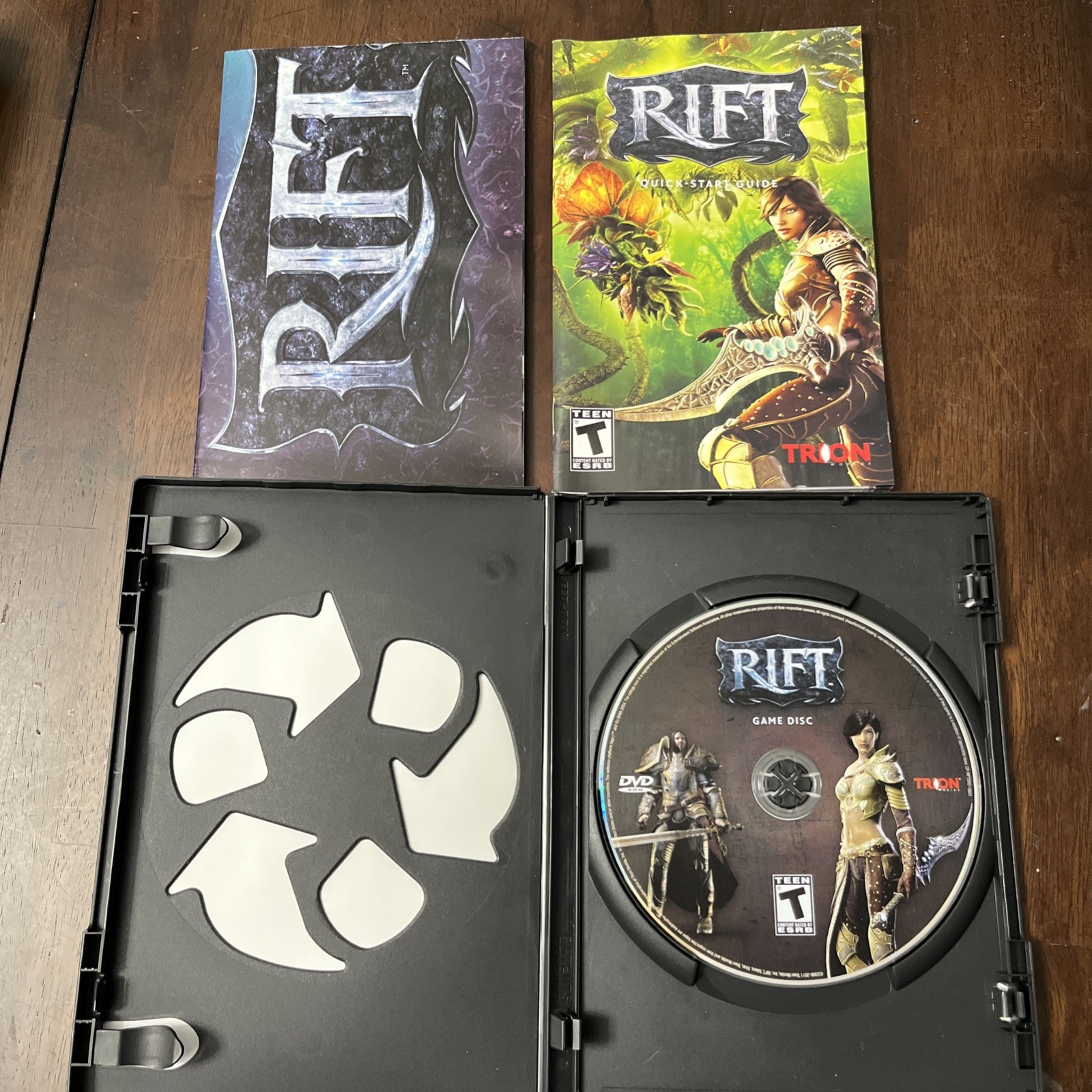 Rift | PC DVD-ROM | Video Game | Complete W Manual | Includes Bonus POSTER!