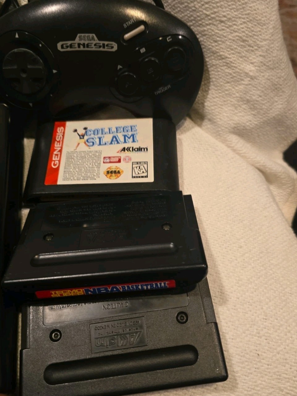 Sega Genesis VA4 MAJESCO Dist. Rare MK-1451 FULL Y CLEANED Refreshed!
