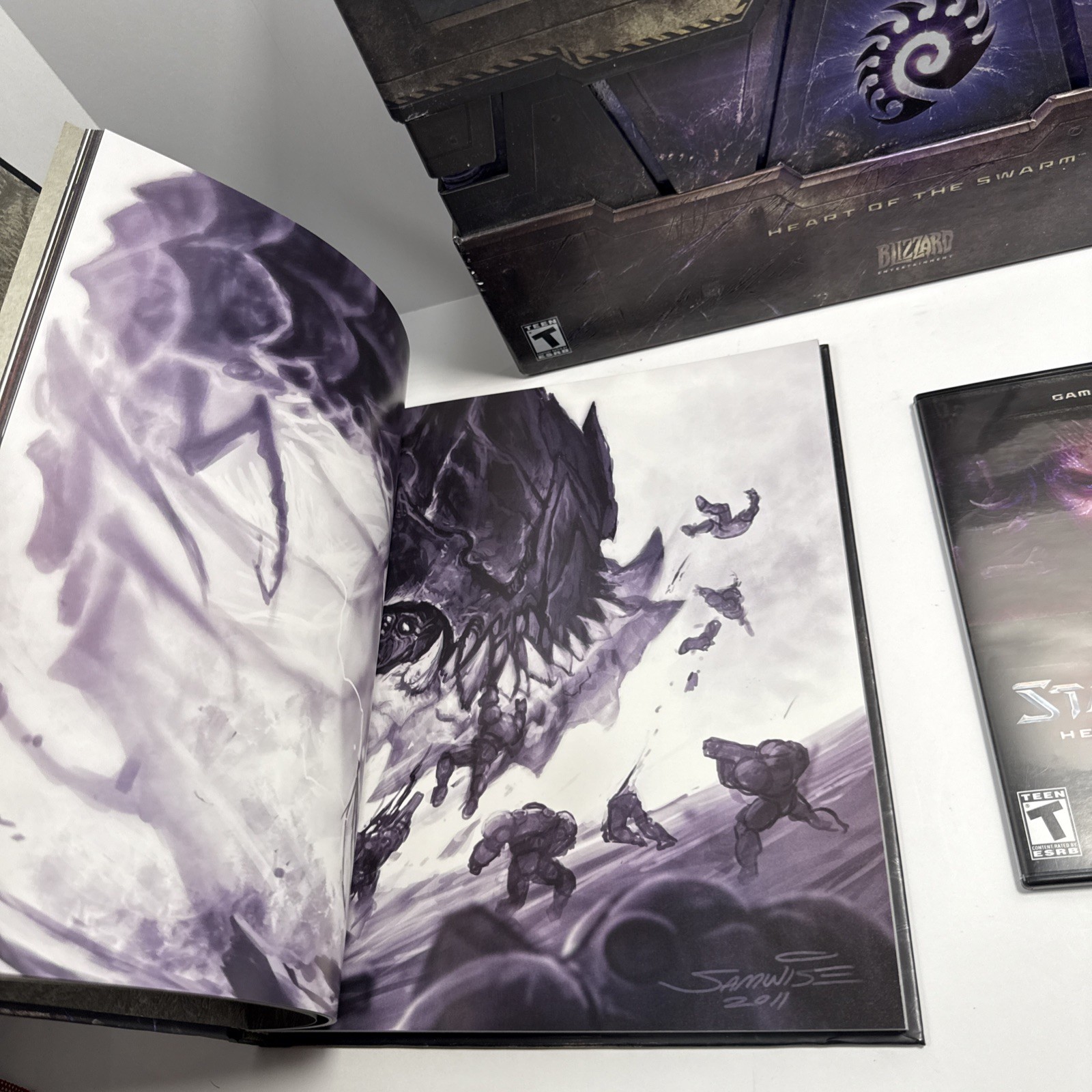 Blizzard Entertainment Starcraft Ii: Heart Of The Swarm Collector’s Edition
