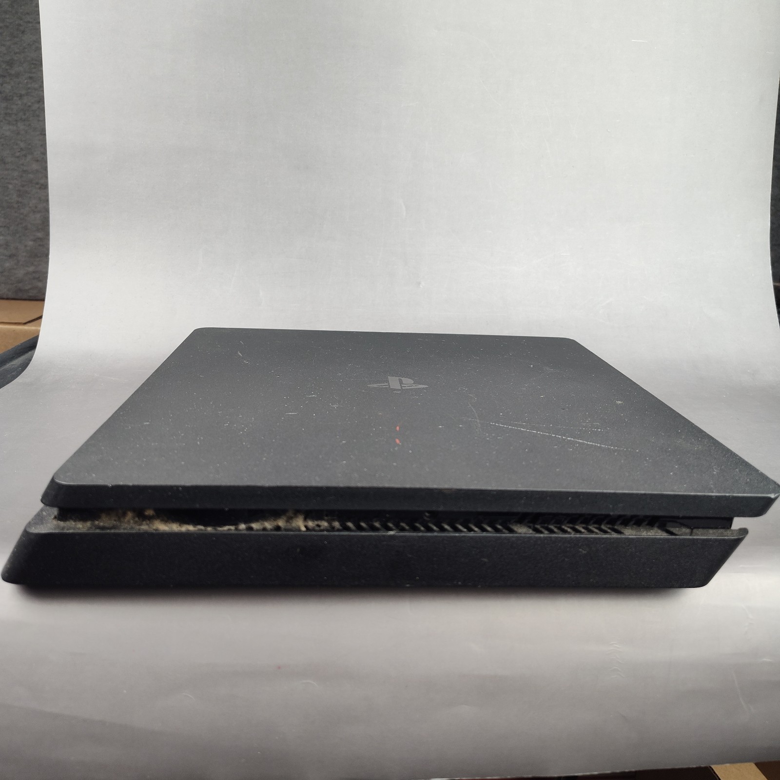 PlayStation PS4 Slim 1TB with Controller (Right Joystick Is Broken)