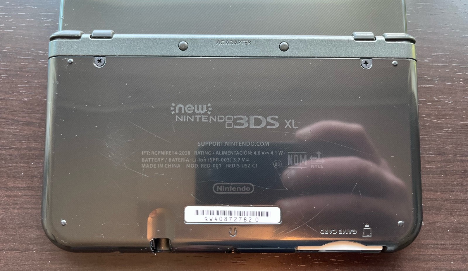 Nintendo New 3DS XL, includes Zelda Link Between Worlds, Some Flaws Scratches