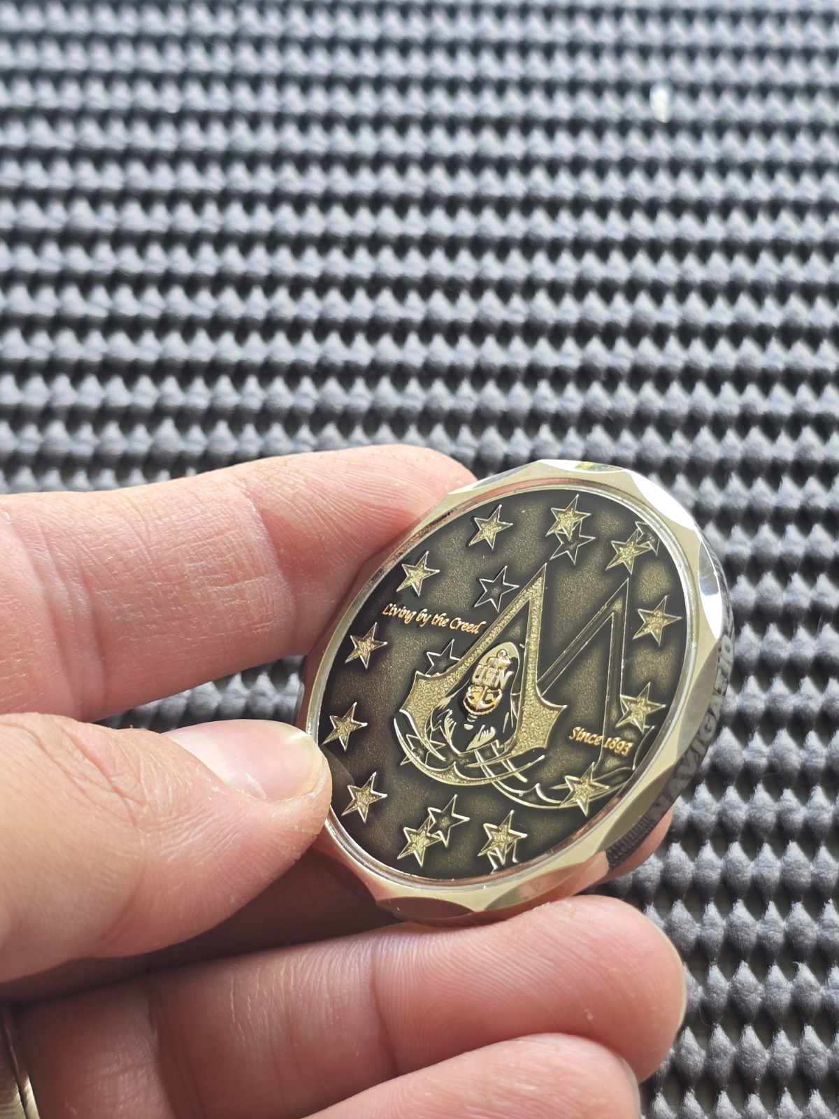 Assassin’s Creed Challenge Coin US NAVY Ubisoft Unity Origin Black Flag Odyssey