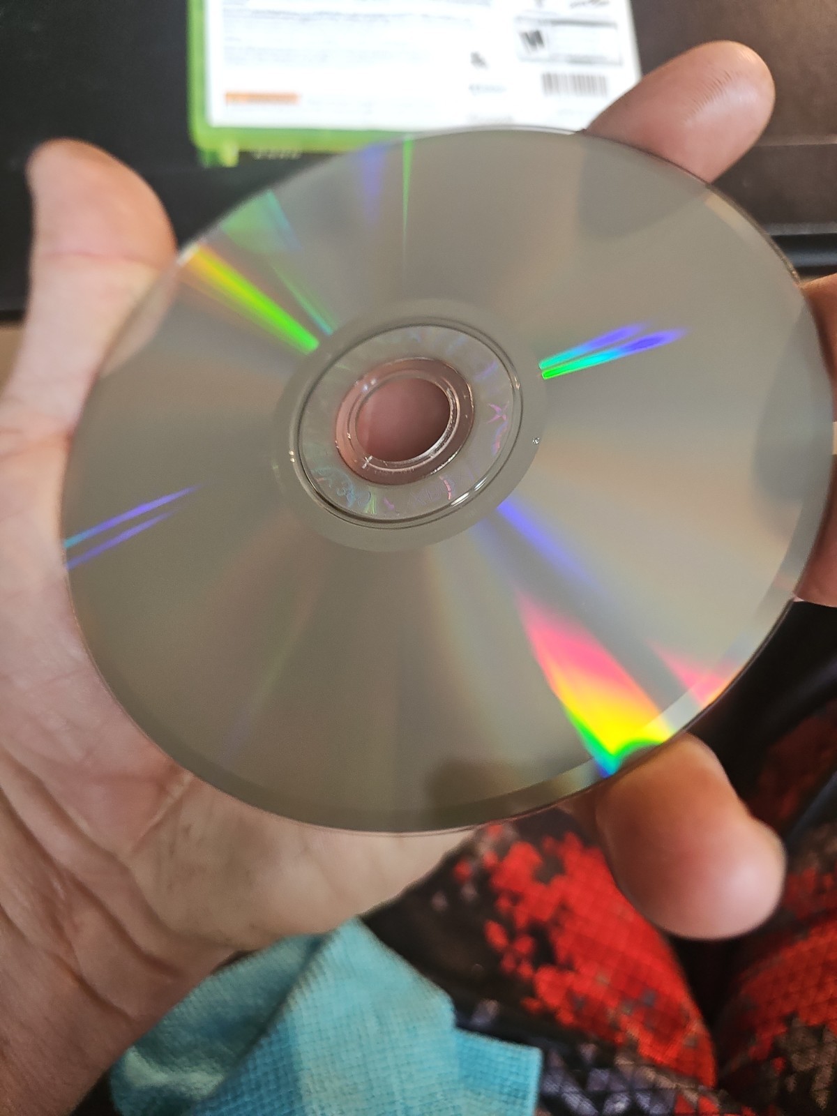 THE WALKING DEAD (XBOX 360) DISC + CVR ART + MANUAL – VERY GOOD
