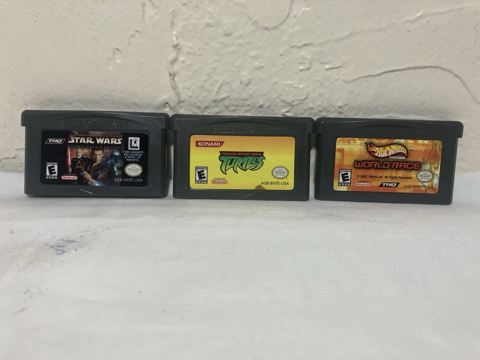 Nintendo DS Lite Black Bundle, 10 Games, 7 DS, 3 GBA, Mario, TMNT, Charger, Case