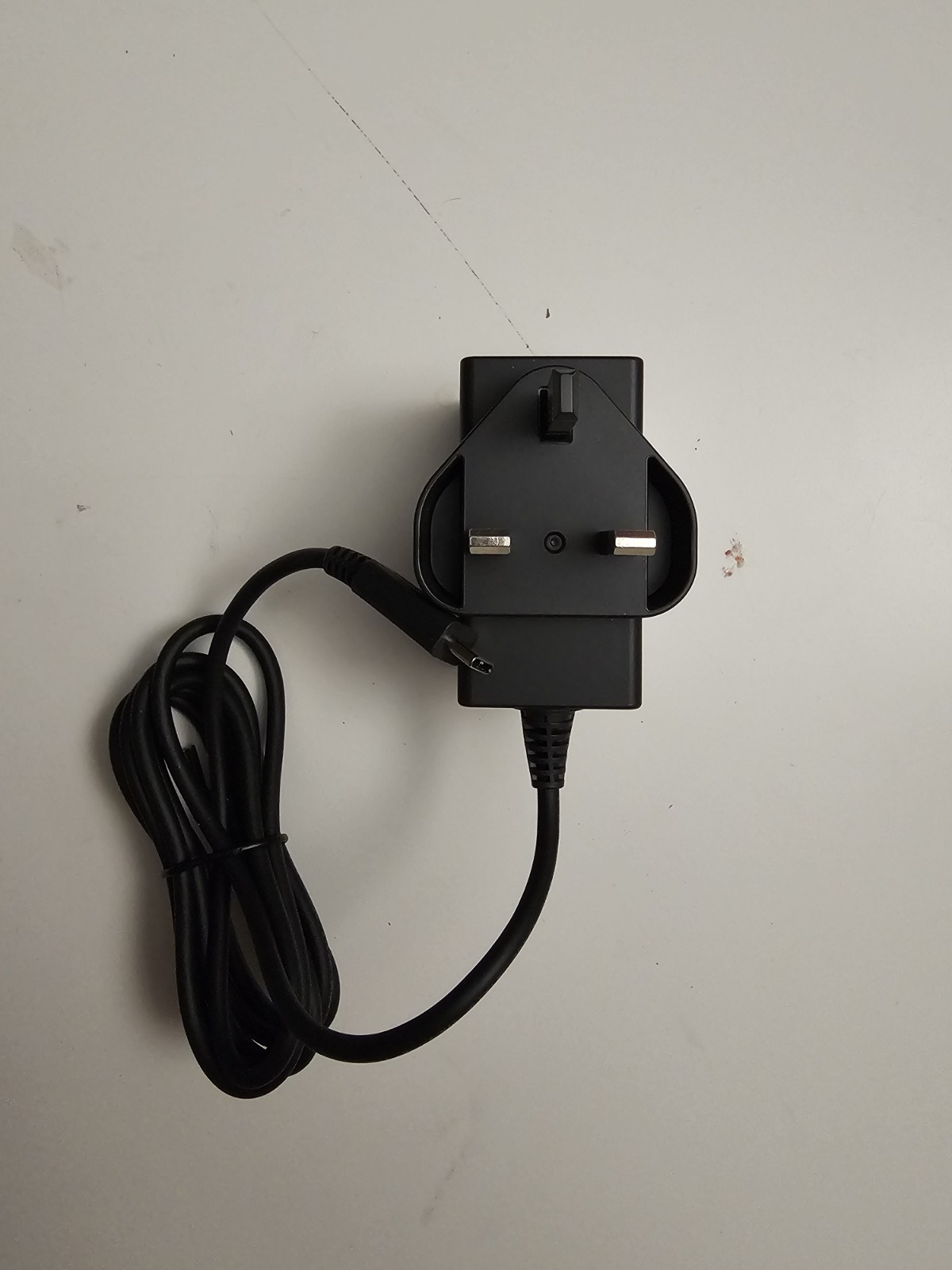 Original OEM Nintendo HAC-002 UKV AC Power Adapter Charger Nintendo Switch UK