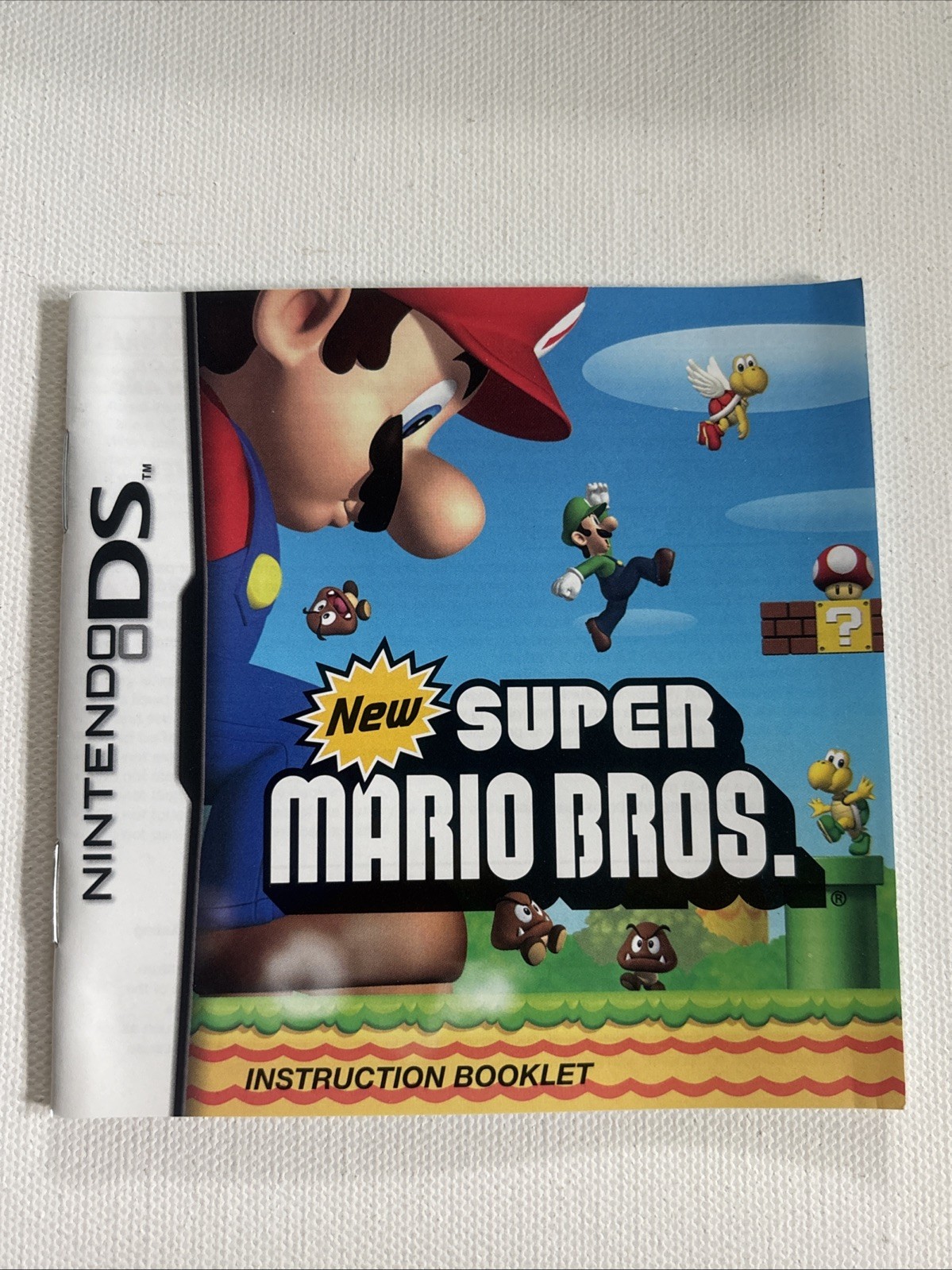 Nintendo DS Game, Case, Manual 2006 New Super Mario Bros. CIB