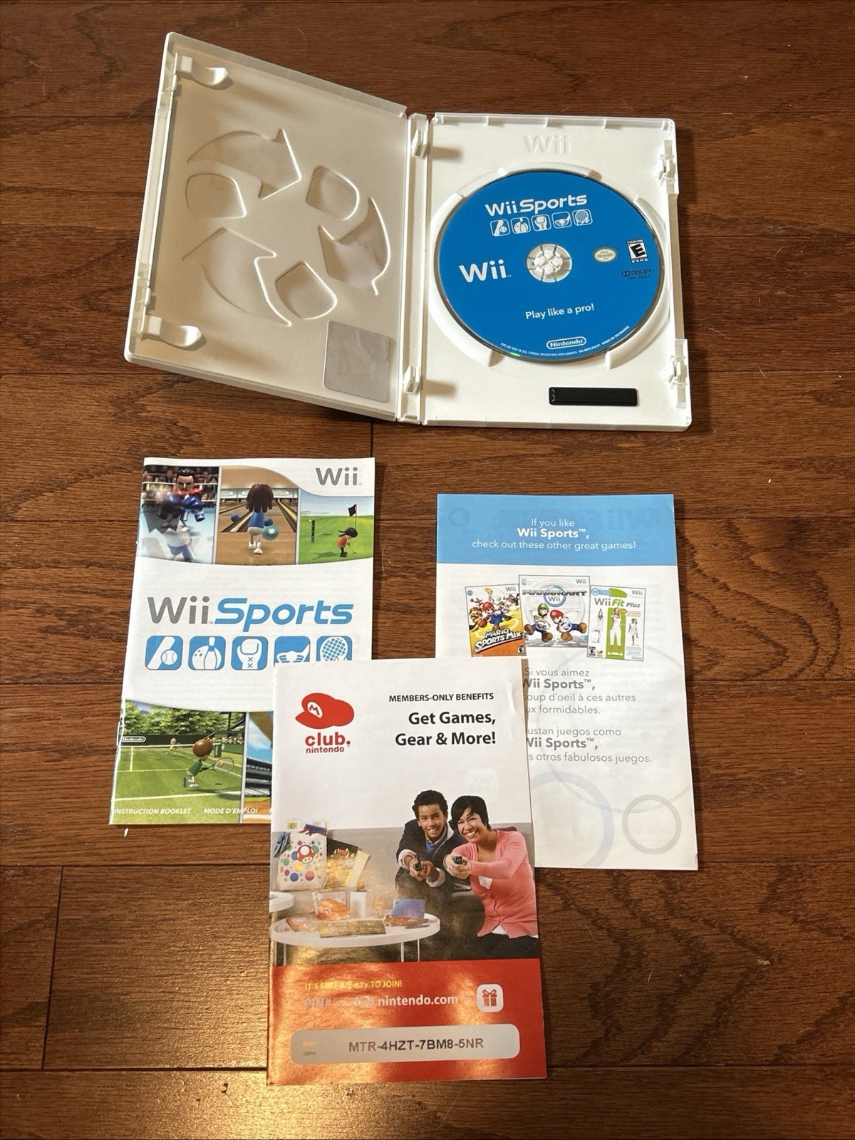 Nintendo Selects Wii Sports with Case & Manual Included Tested
