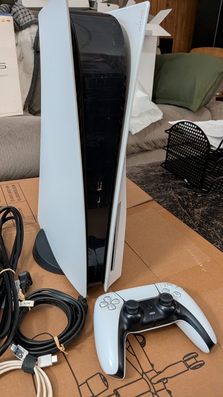 FAT PS5 Sony PlayStation 5 console – Disc Launch Edition 825GB