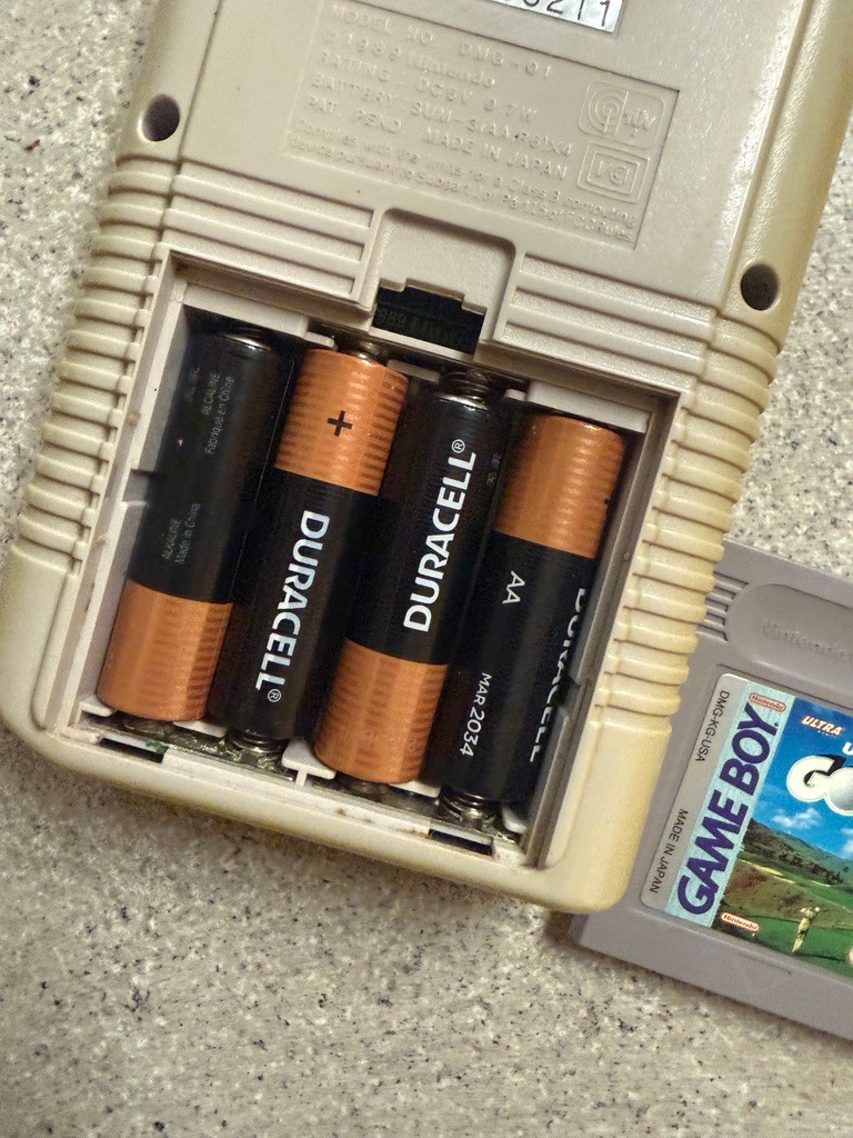 Original Nintendo Gameboy Console With 2 Games ALL ORIGINAL TESTED DMG-01