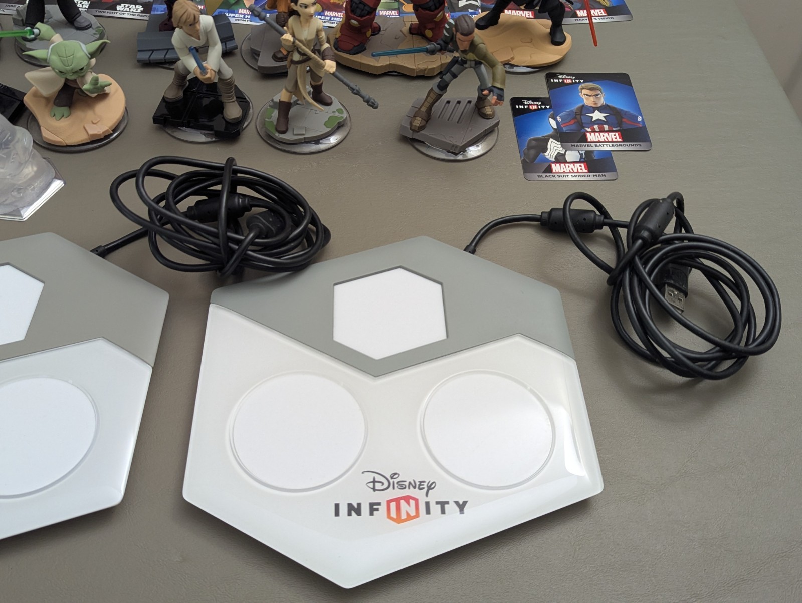 Huge Disney Infinity 2.0 & 3.0 Lot PS4 Game, Portal, 38 Figures, 14 Discs, Cards