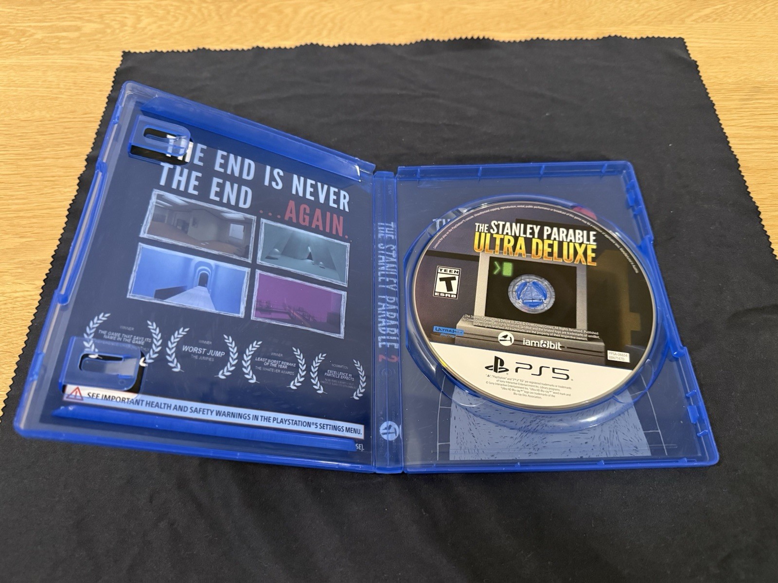 The Stanley Parable Ultra Deluxe Collectors Edition for PS5 iam8bit (Game Only)