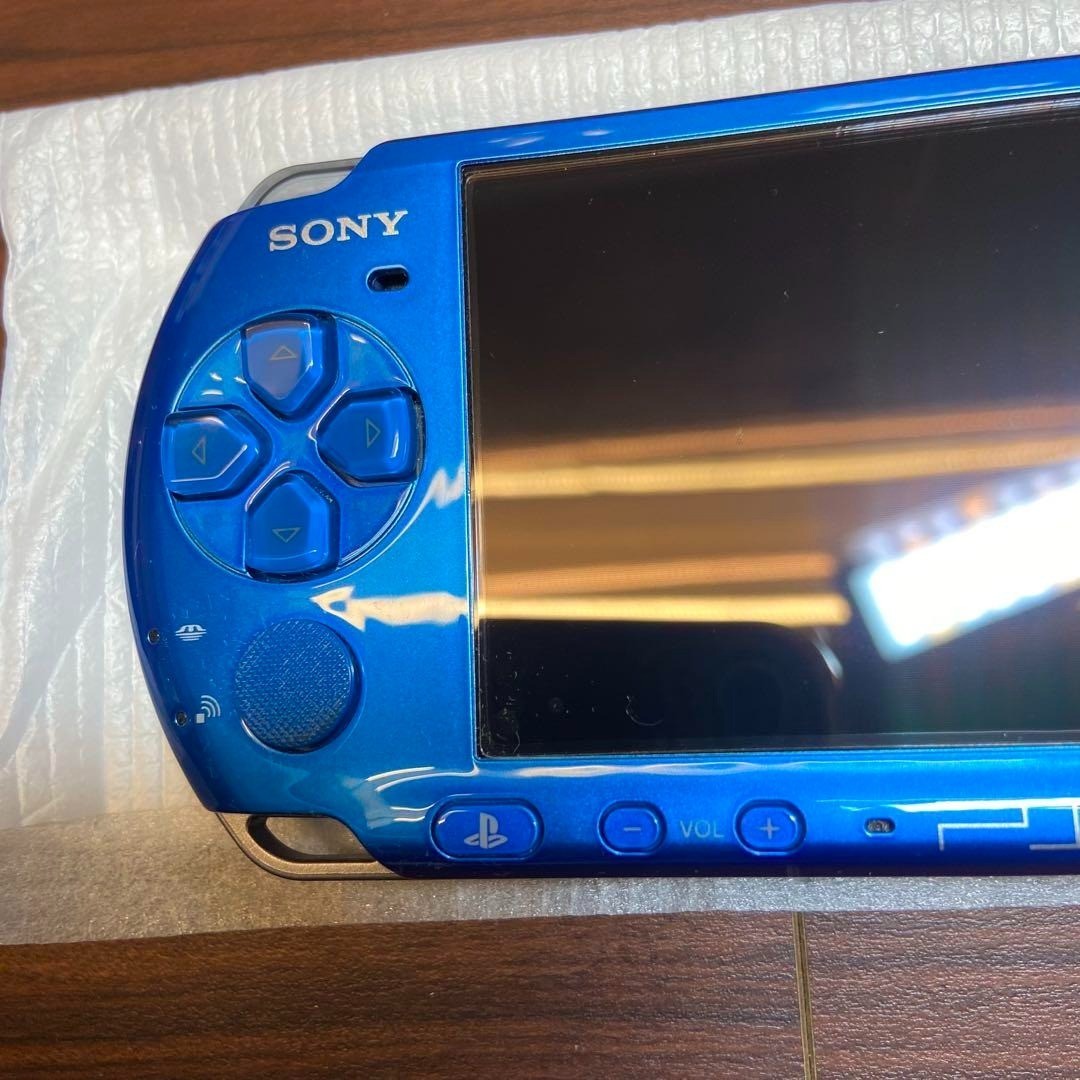 PSP 3000 console, Vibrant Blue 4199 From Japan
