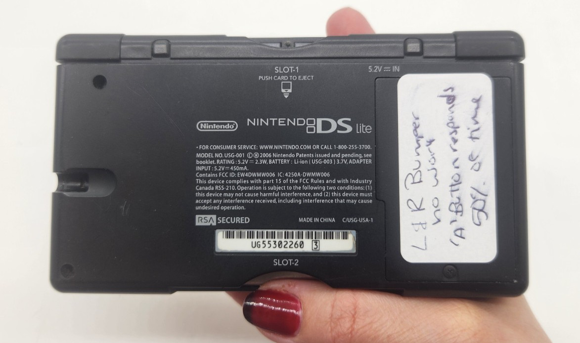 NINTENDO DS LITE USG-001 RED BLACK HANDHELD SYSTEM CONSOLE *FOR PARTS OR REPAIR*