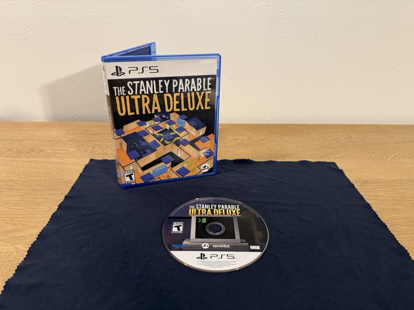 The Stanley Parable Ultra Deluxe Collectors Edition for PS5 iam8bit (Game Only)