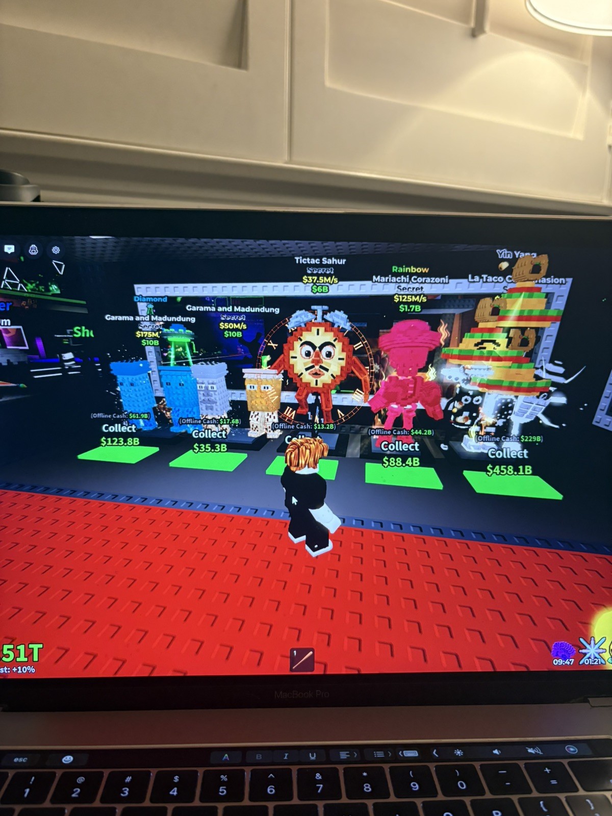 Steal A Brainrot and plants vs brainrotsSelling On Roblox BARGON and dm
