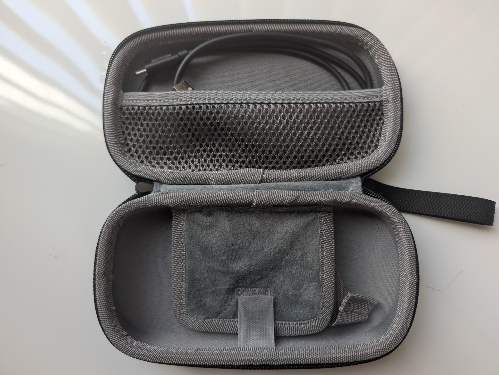 Retroid Pocket Mini V2 w/ 256GB SanDisk Extreme SD Card And Carrying Case