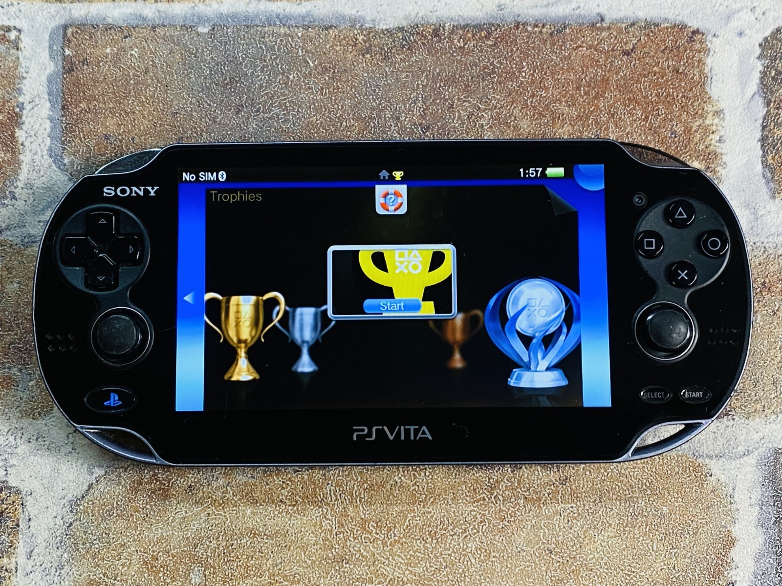 PS Vita PCH-1100 AB01 Crystal Black SONY Playstation 8GB Charger Tested No.2D