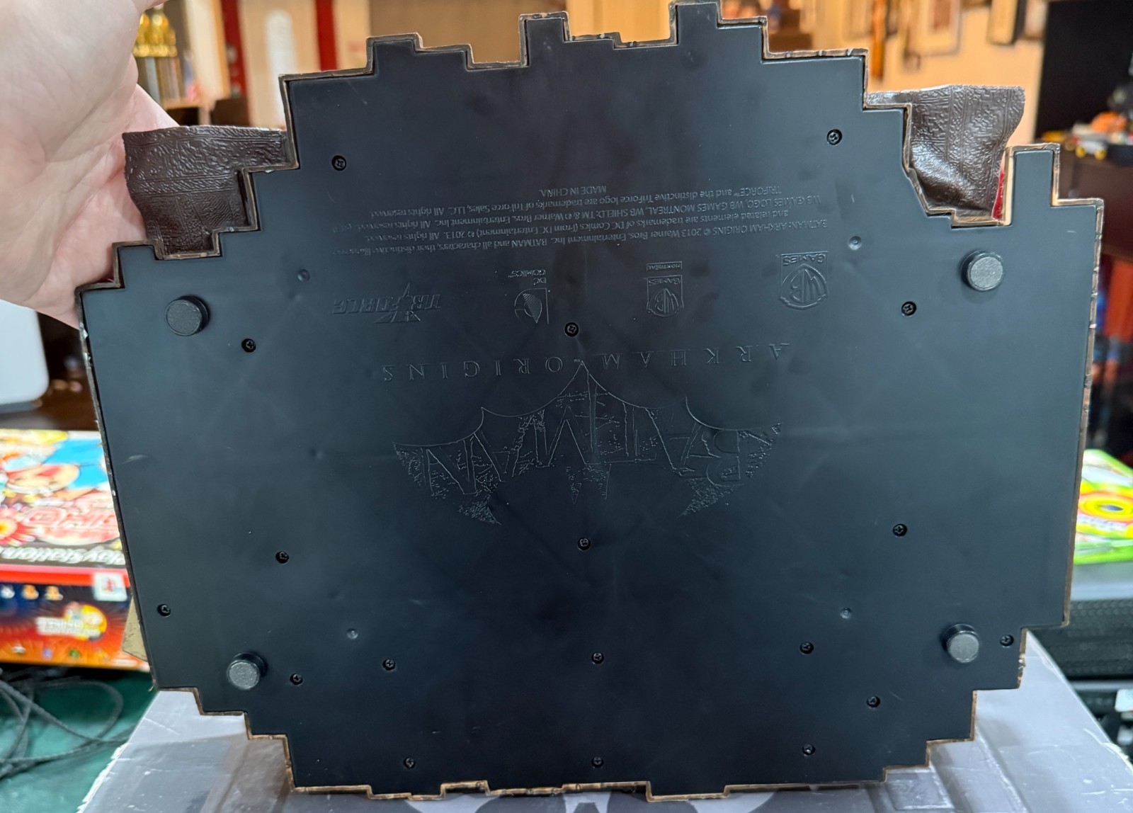 Batman Arkham Origins Collectors Edition – Xbox 360 – Inserts + Statue, No Game