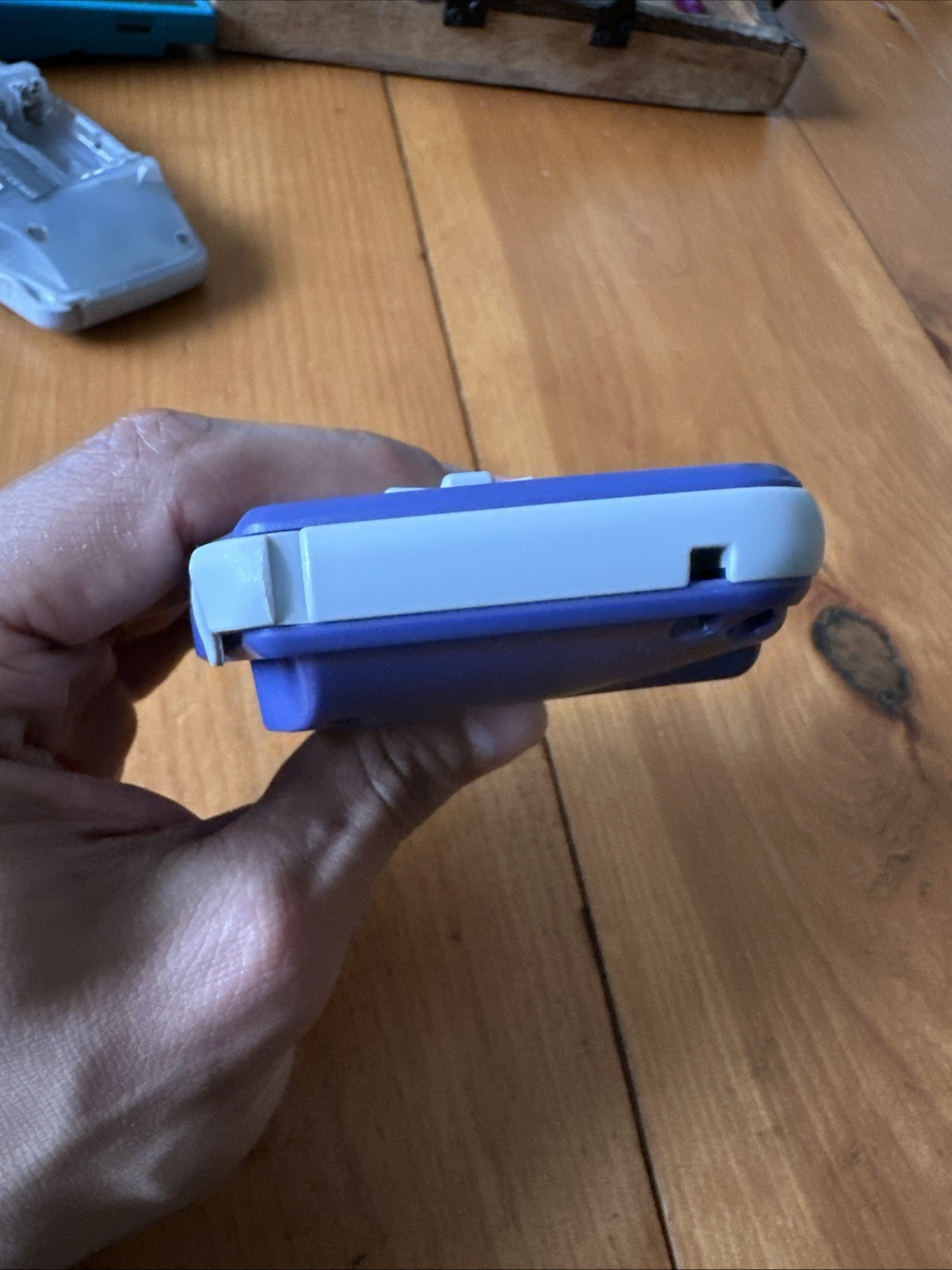 2000 Nintendo Game Boy Advance Handheld System Indigo AGB-001 No Battery Door