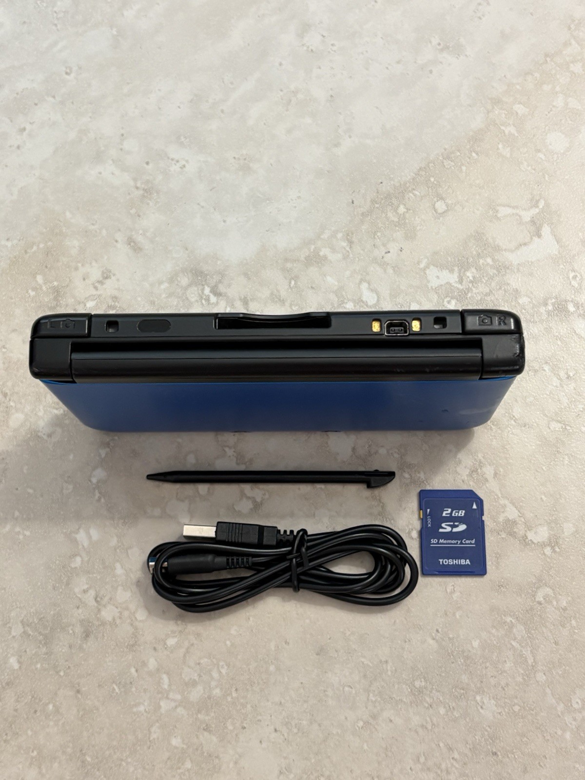 Nintendo 3DS XL LL Blue and Black With Charger Working Tested USA Seller