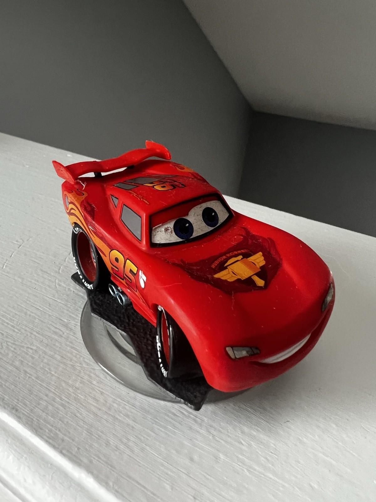 Disney Infinity Cars Figure Lot 3 – Tow Mater, Lightning McQueen Holly Shiftwell