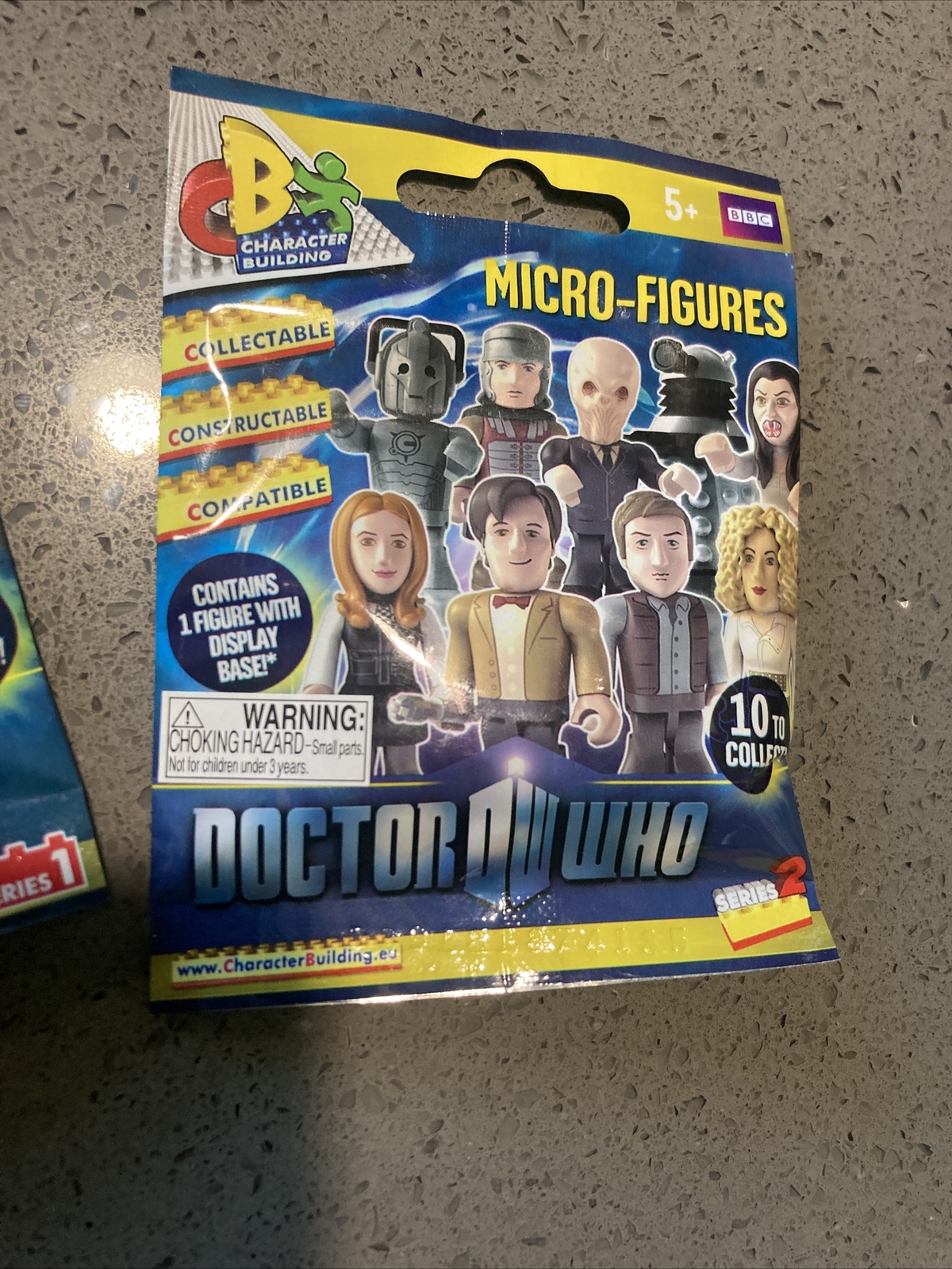 2:NEW BBC Sci-Fi DOCTOR WHO Series 1 And 2 Micro Figure Blind Bag