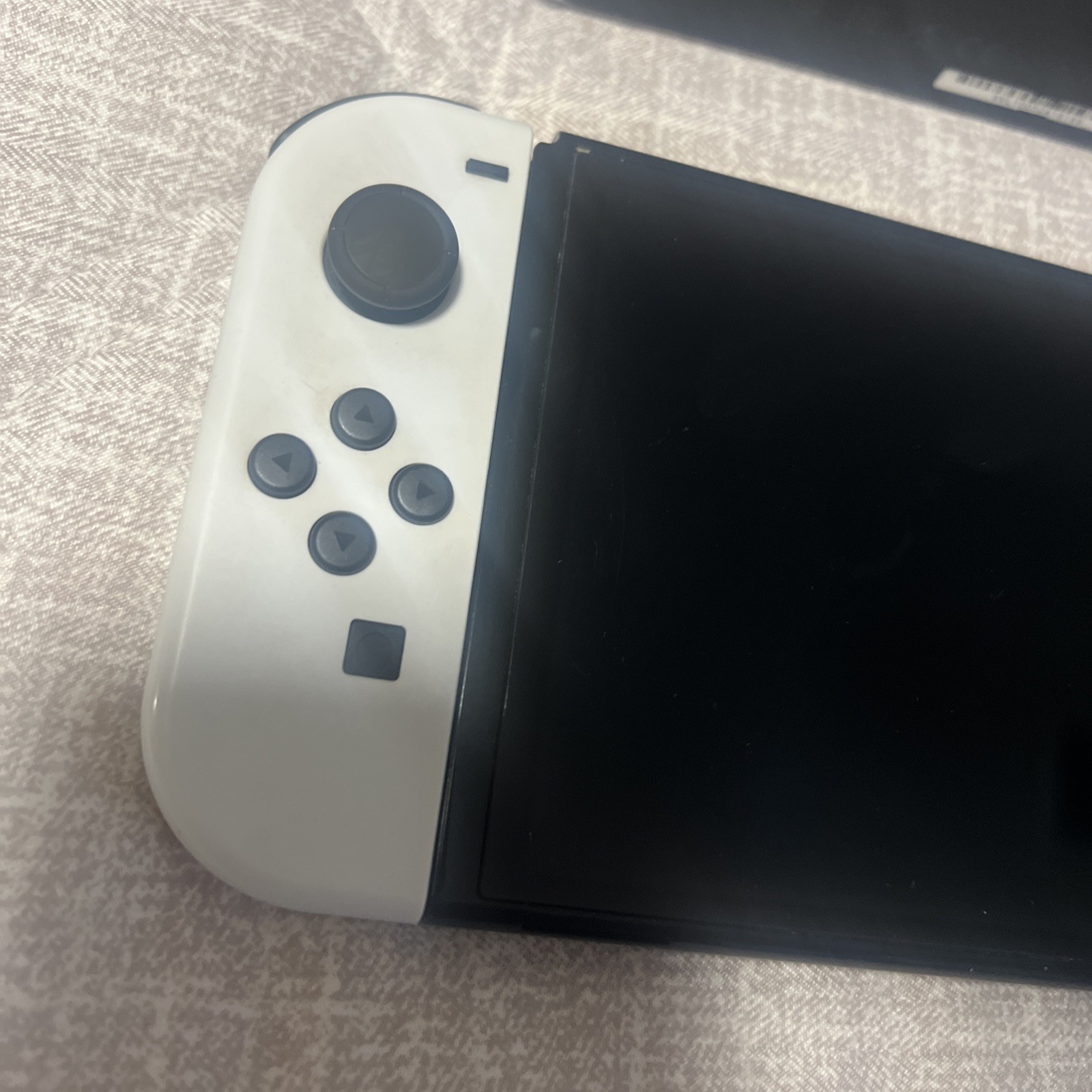 Nintendo Switch OLED Model HEG-001 – 64GB – White Joycons – OEM Acc/Cables +Case