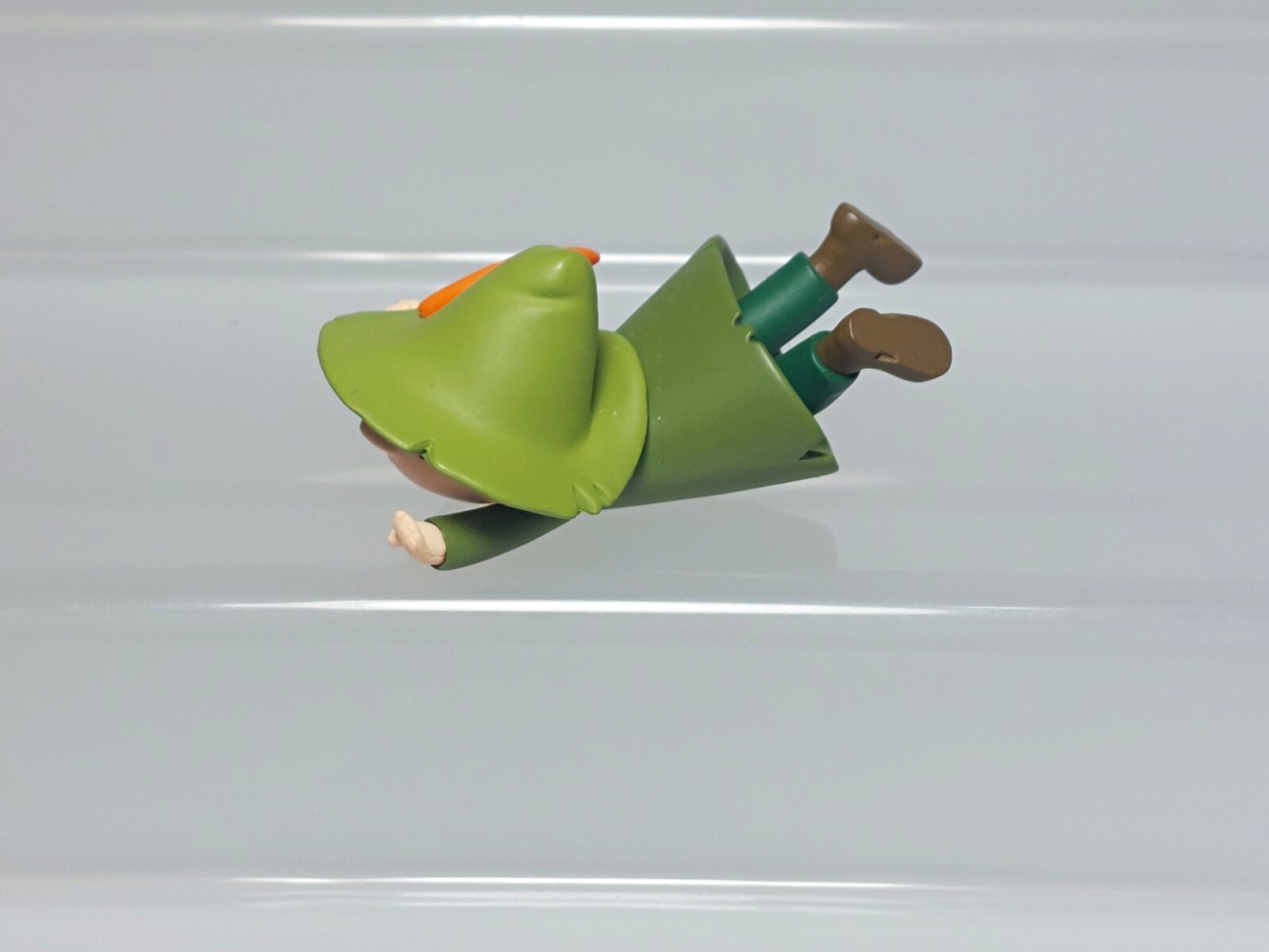 Moomin Suttenkororin Figure Snufkin T-ARTS 2023 Toy Japan R06 0.9in