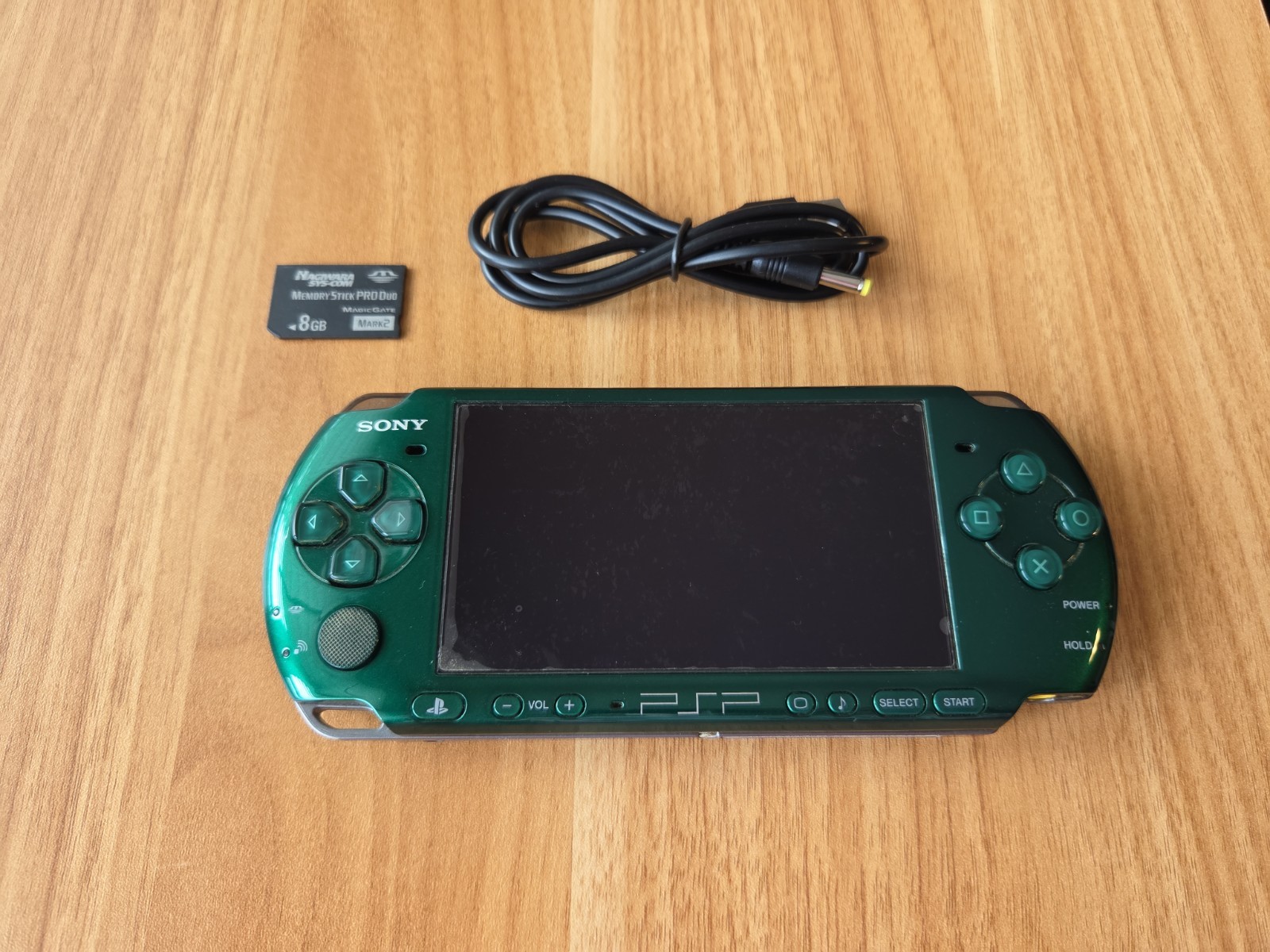 Sony PSP-3000 PSP 3000 Console Spirited Green SG Working Tested English language