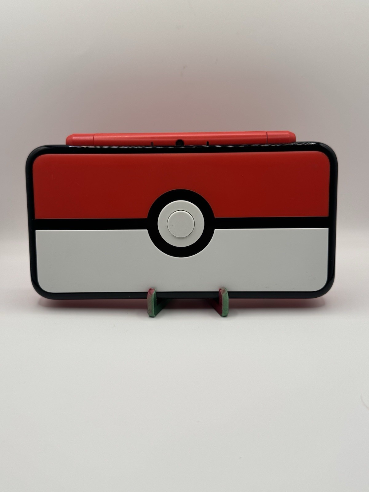 *US SELLER* Nintendo 2DS LL/XL PokéBall Pokemon Console Bundle W/ Sealed Games