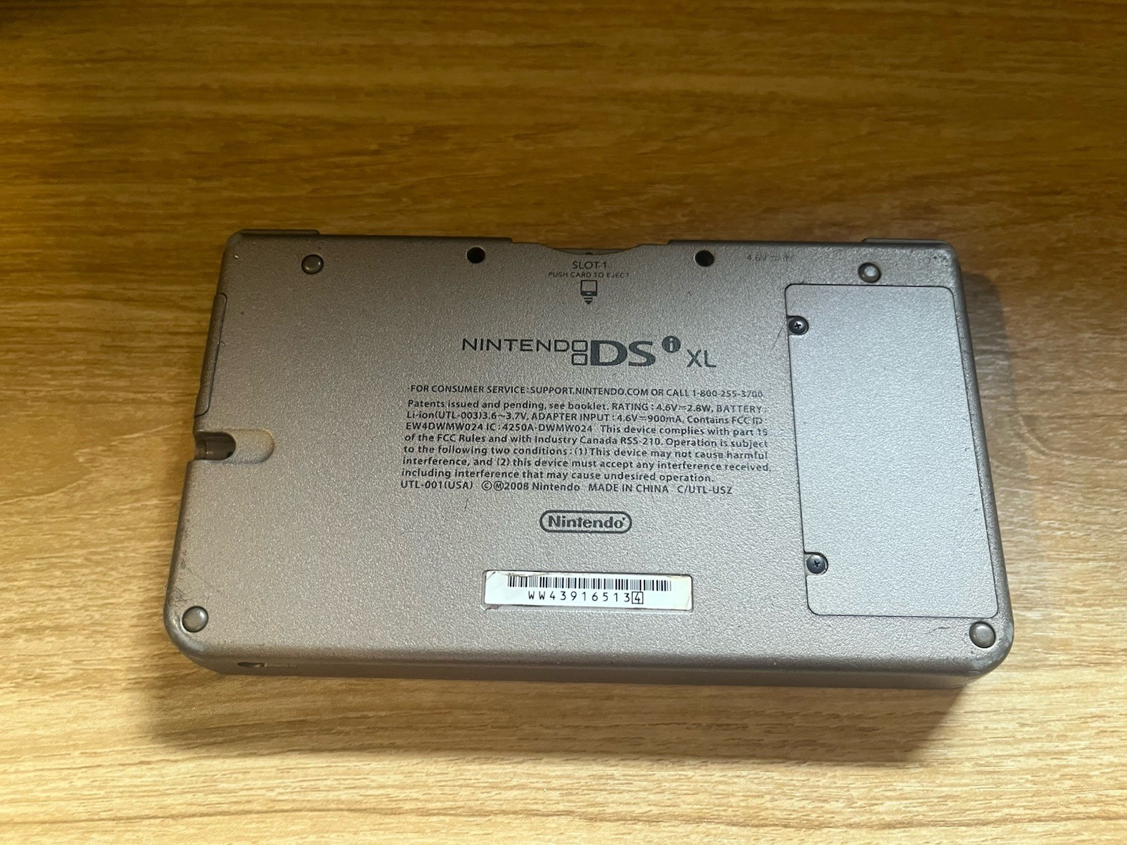 PARTS REPAIR Nintendo DSi XL Handheld System BROKEN HINGE POWERS ON PLAYS GAMES