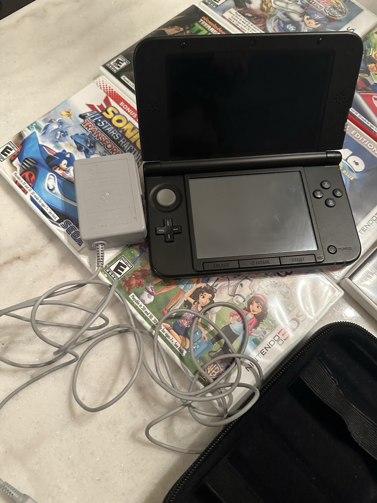 Nintendo 3DS XL Black Handheld System Wi-Fi Capability