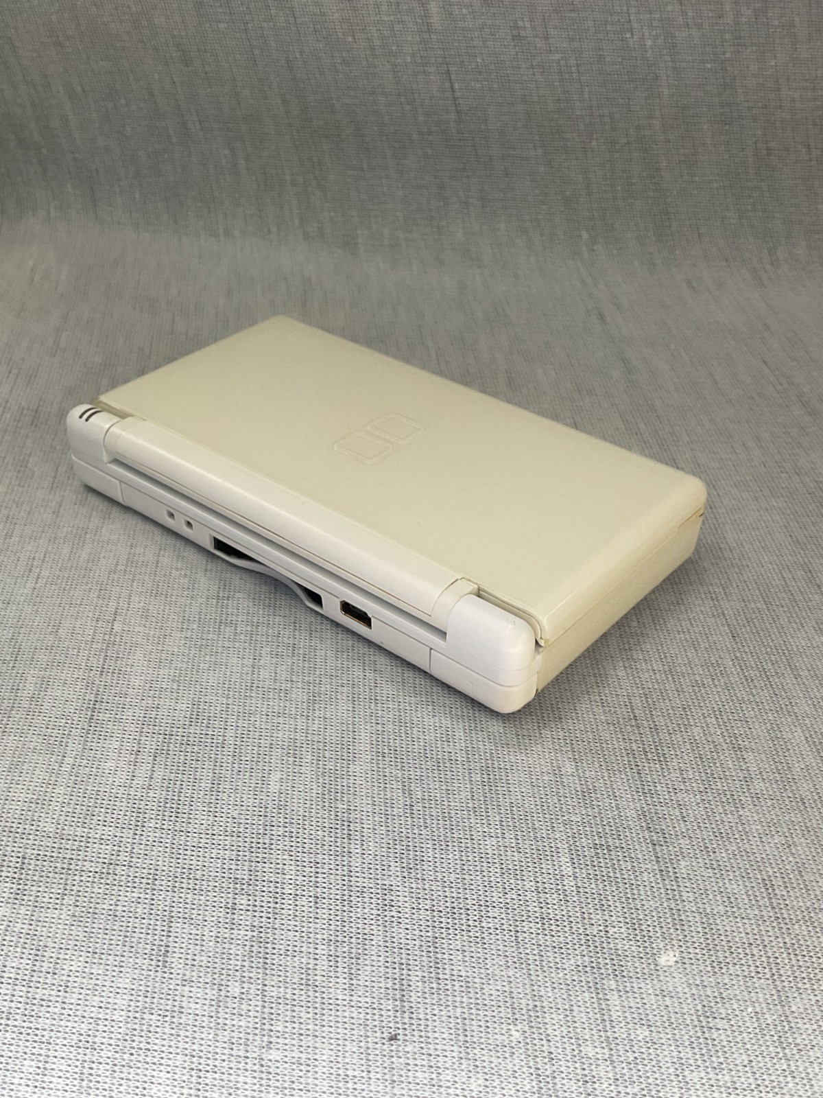 Nintendo DS Lite Console – Polar White