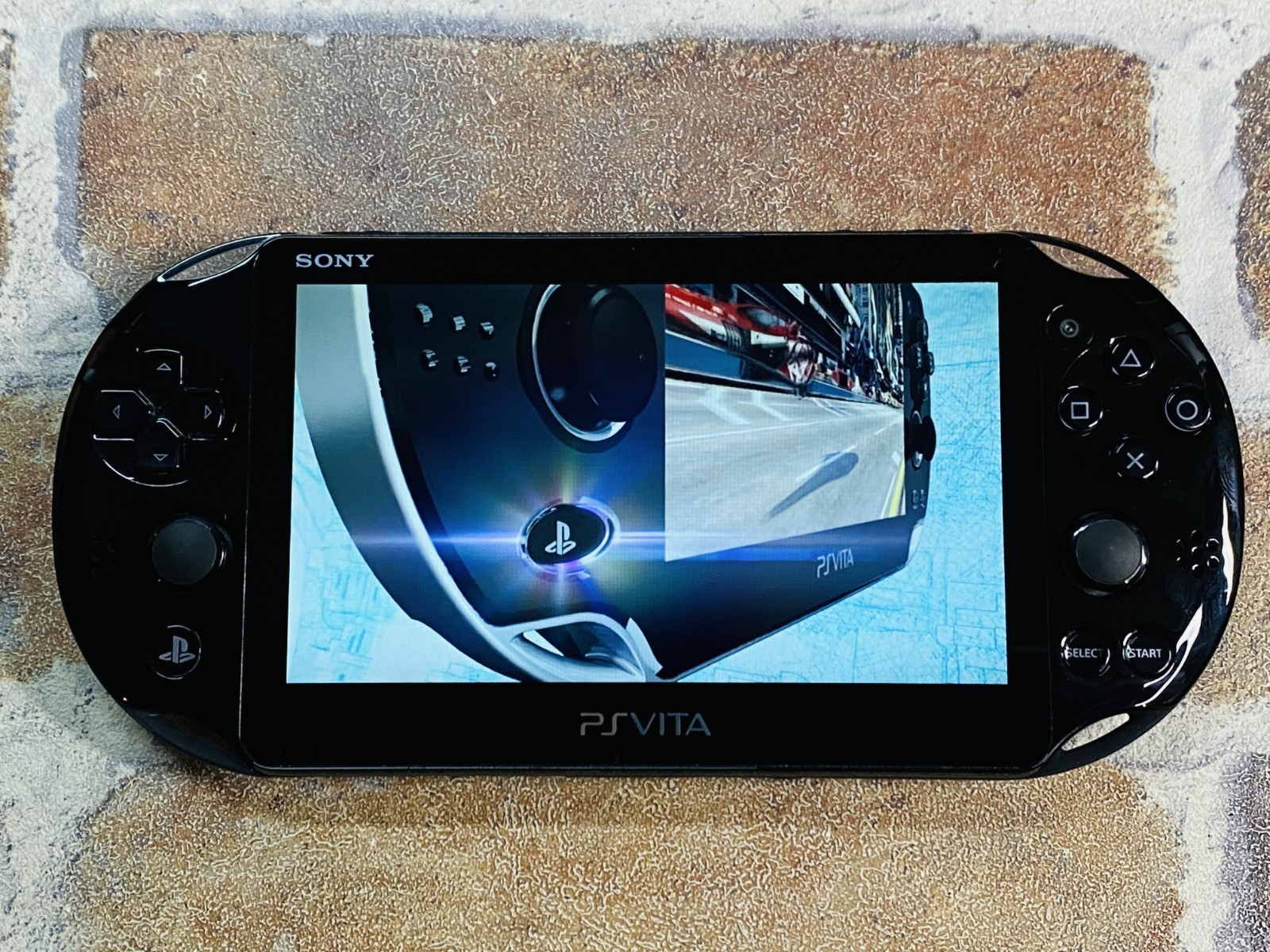 PS Vita Black PCH 2000 SONY PlayStation Japan Tested 8GB Charger MobileCase DDP