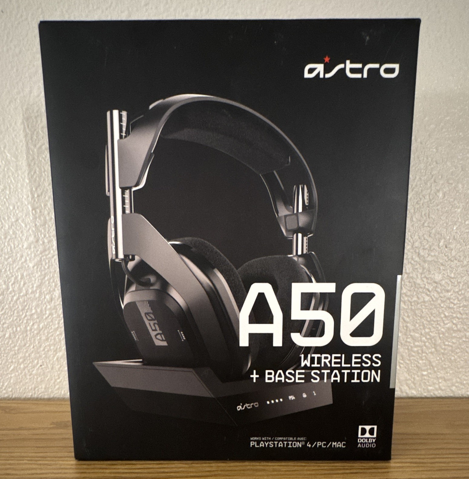 Astro A50 Wireless Over-Ear Gaming Headset w/ Base Station PS4/PC/Mac Black