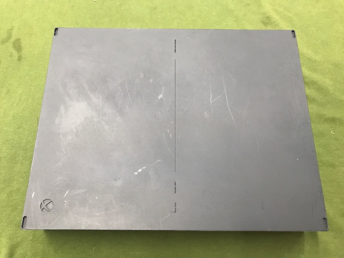 MICROSOFT XBOX ONE S – CONSOLE – 500GB – 1681 (PIT006830)