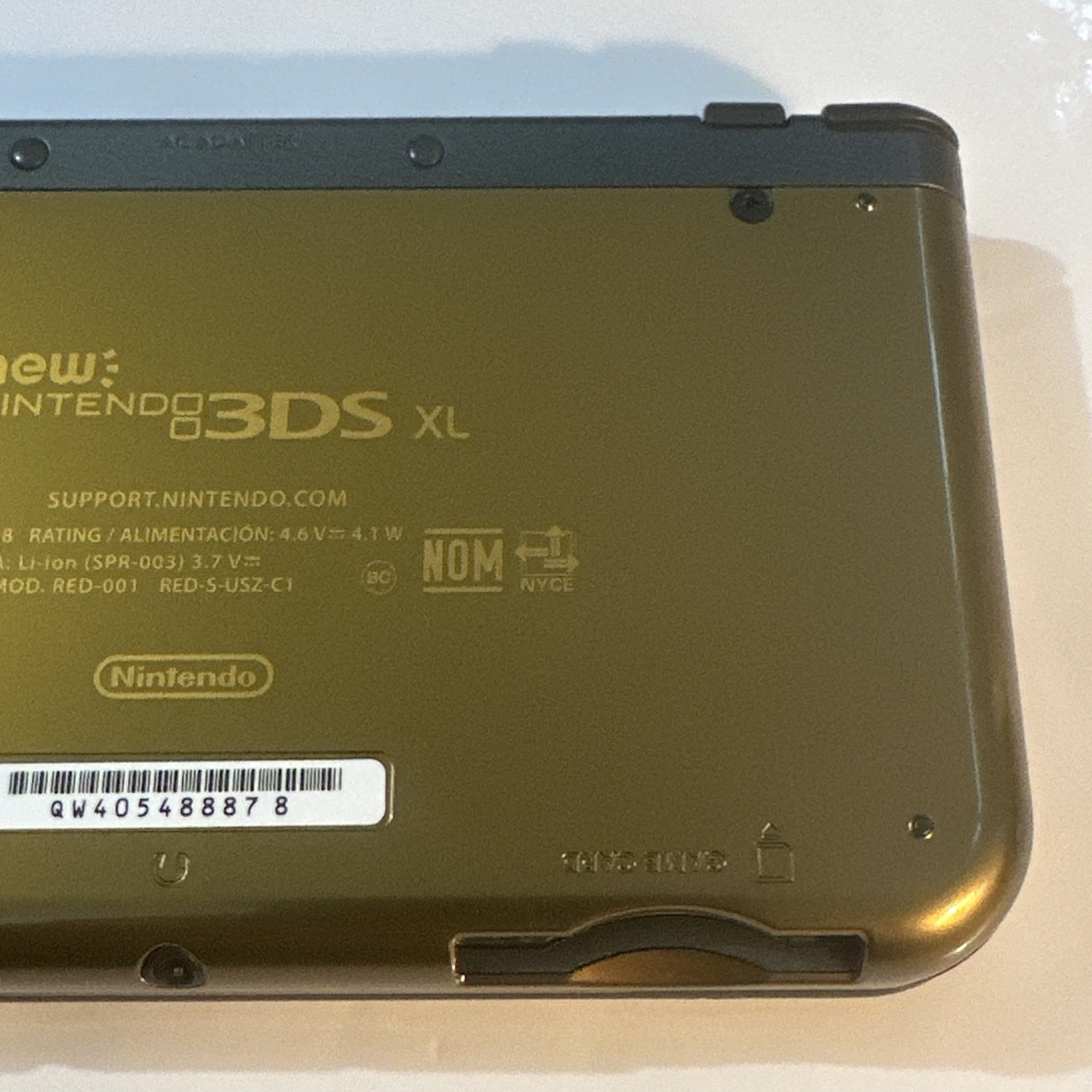 New Nintendo 3DS XL – Zelda Hyrule Edition – Complete CIB – Tested