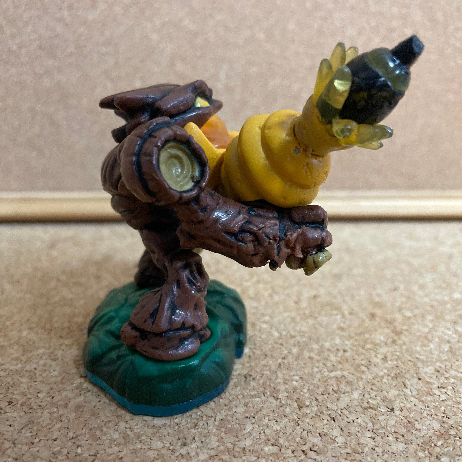 Skylanders Swap-Force Lightcore Bumble Blast