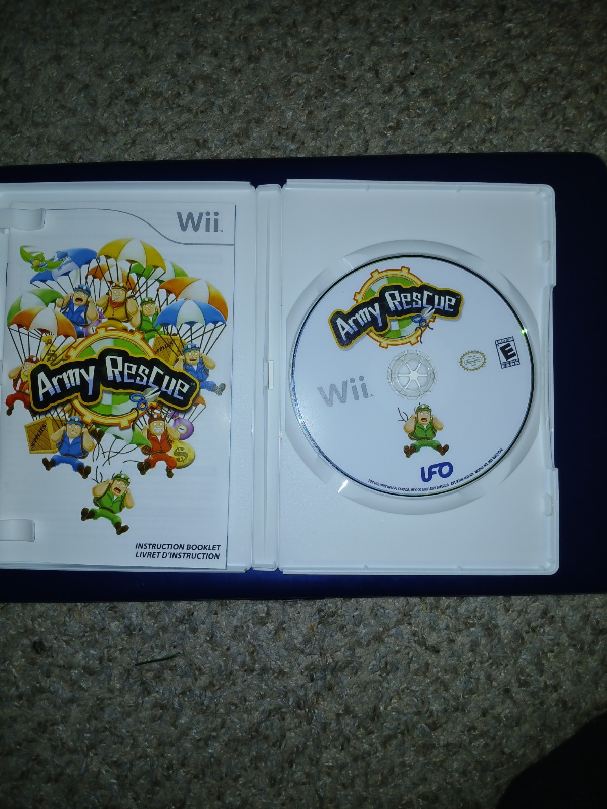 UFO Interactive Army Rescue (Nintendo Wii, 2009) Action/Adventure, Manual