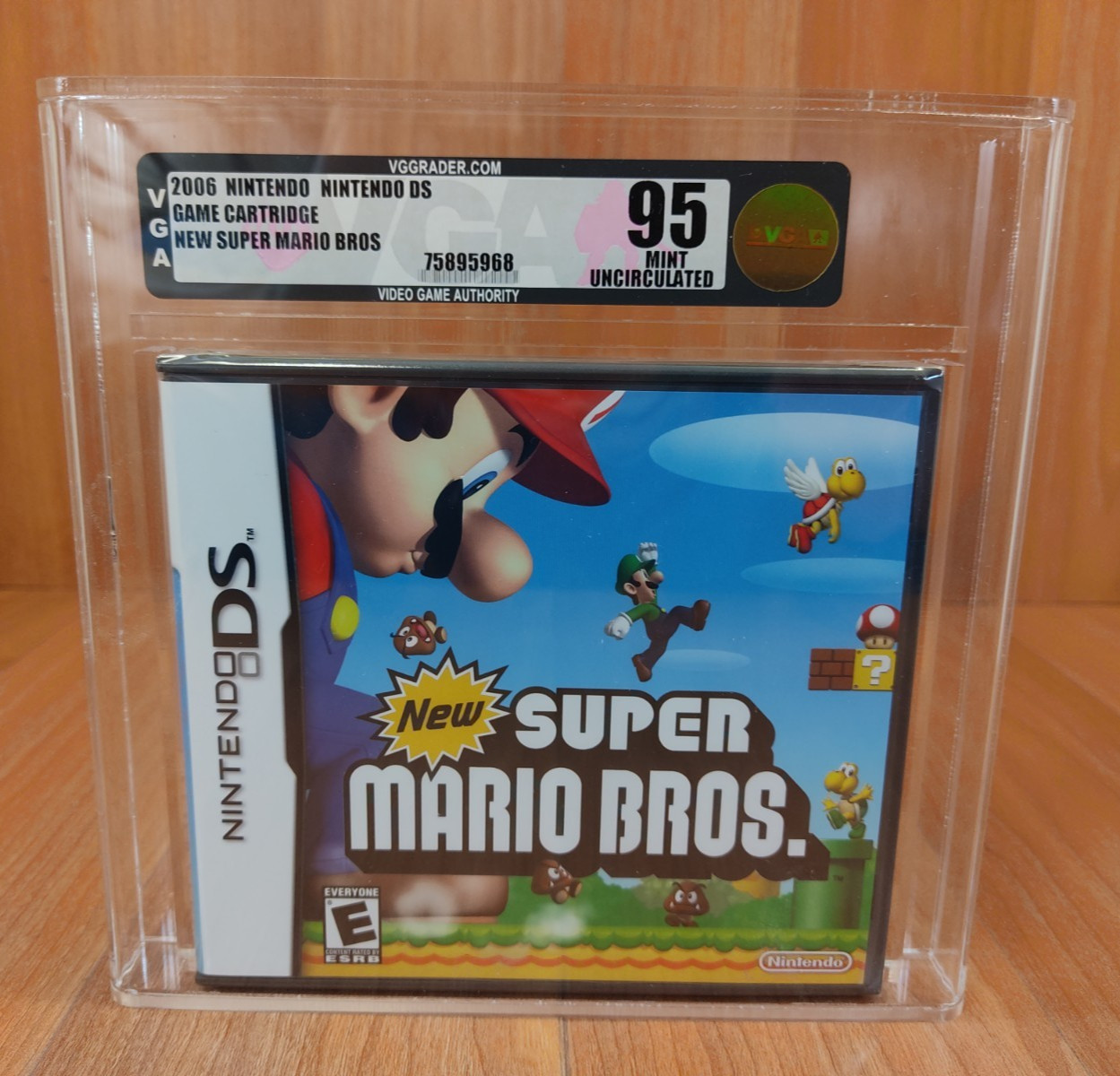 Factory Sealed Gem MINTY New VGA 95 Super Mario Bros. nintendo DS