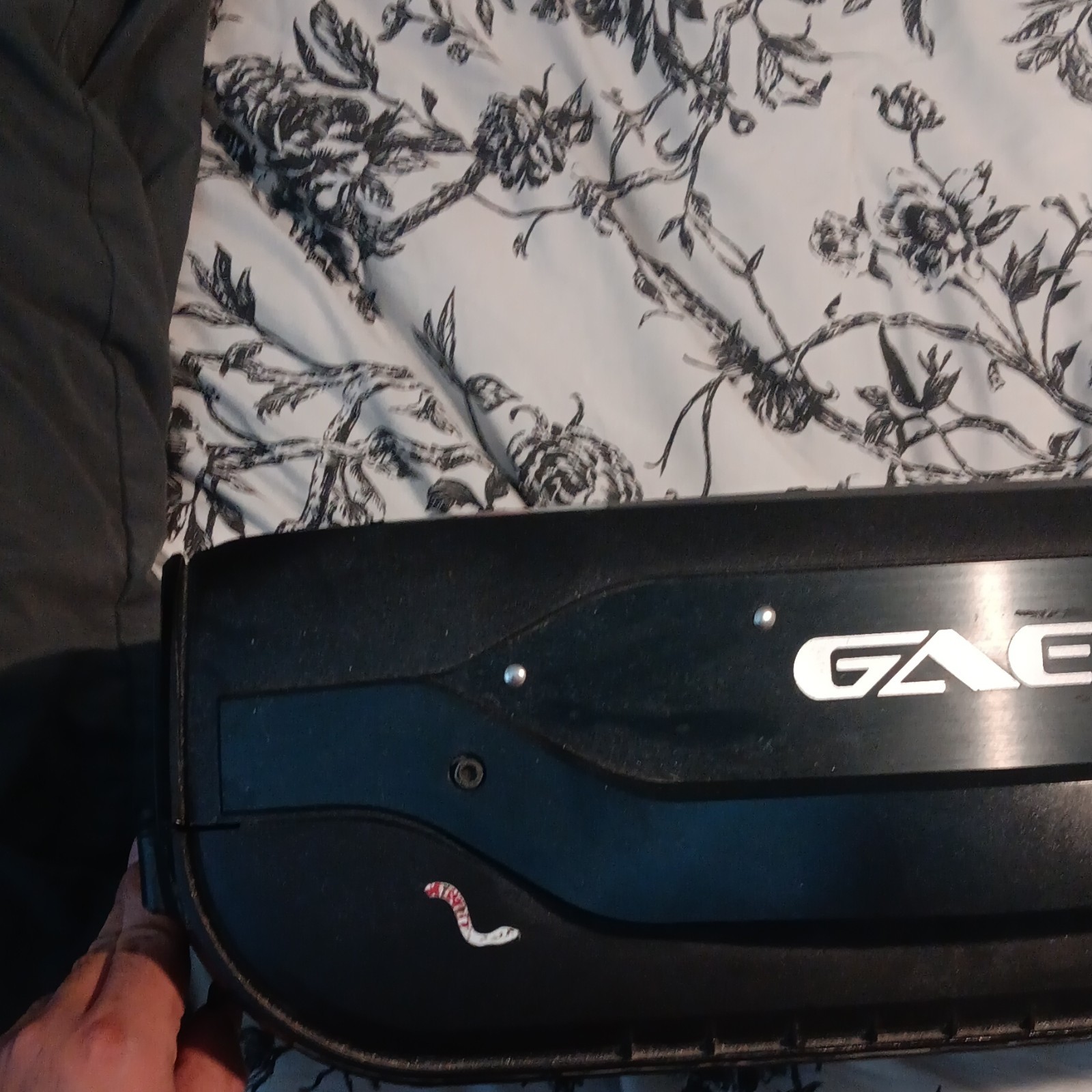 GAEMS G155 Portable Gaming Monitor Case for Xbox One, Black (No Console)