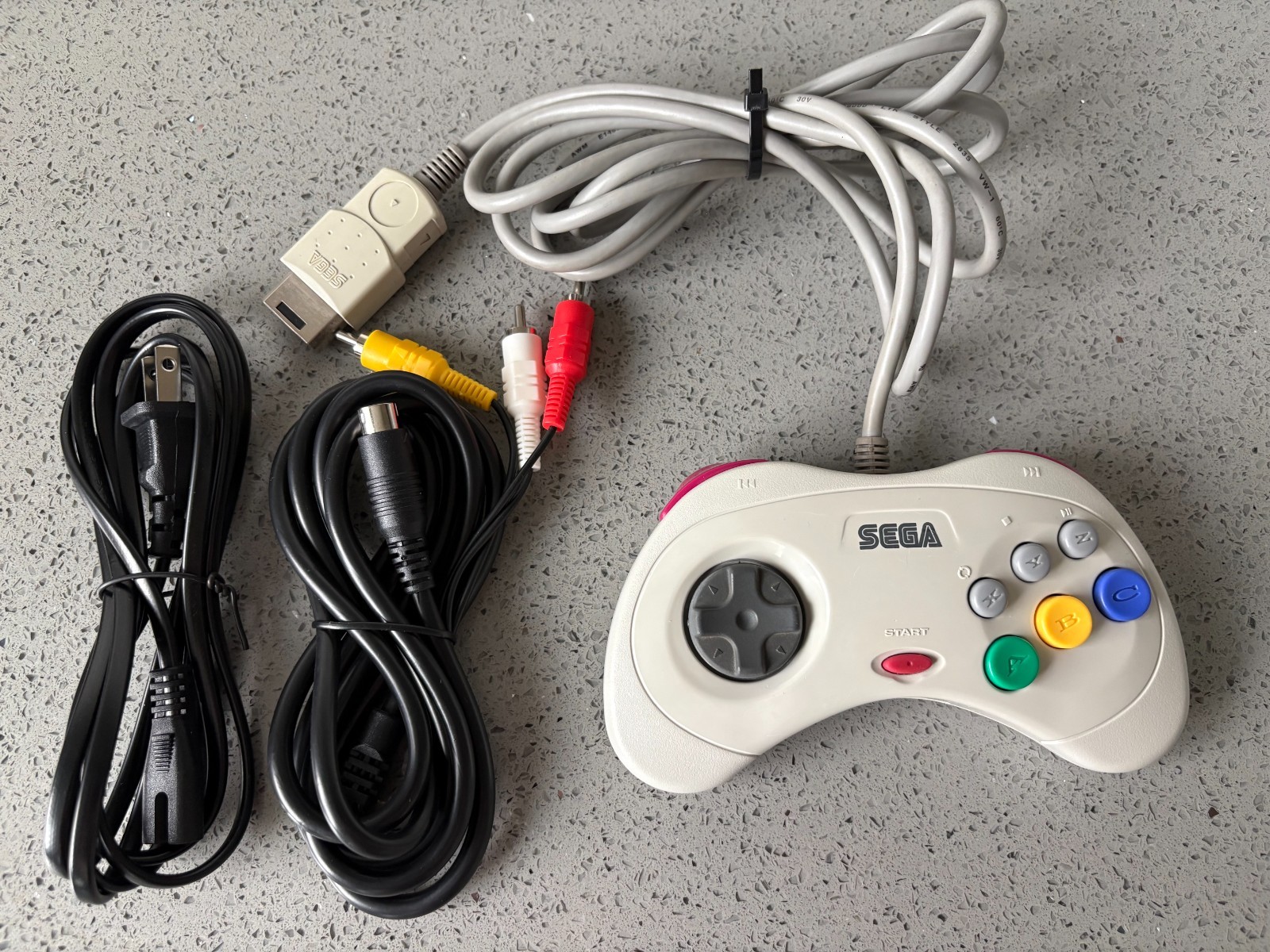 SEGA SATURN SAROO CONSOLE W/ 256GB SD CARD CONTROLLER W/ NEW POWER & AV CABLES