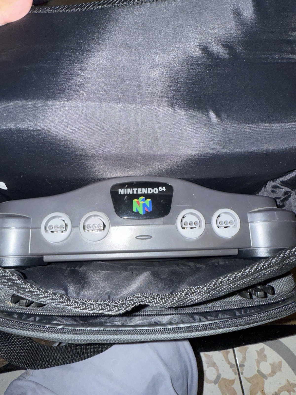 Nintendo 64 Console Bundle with Official Carrying Case All Tested