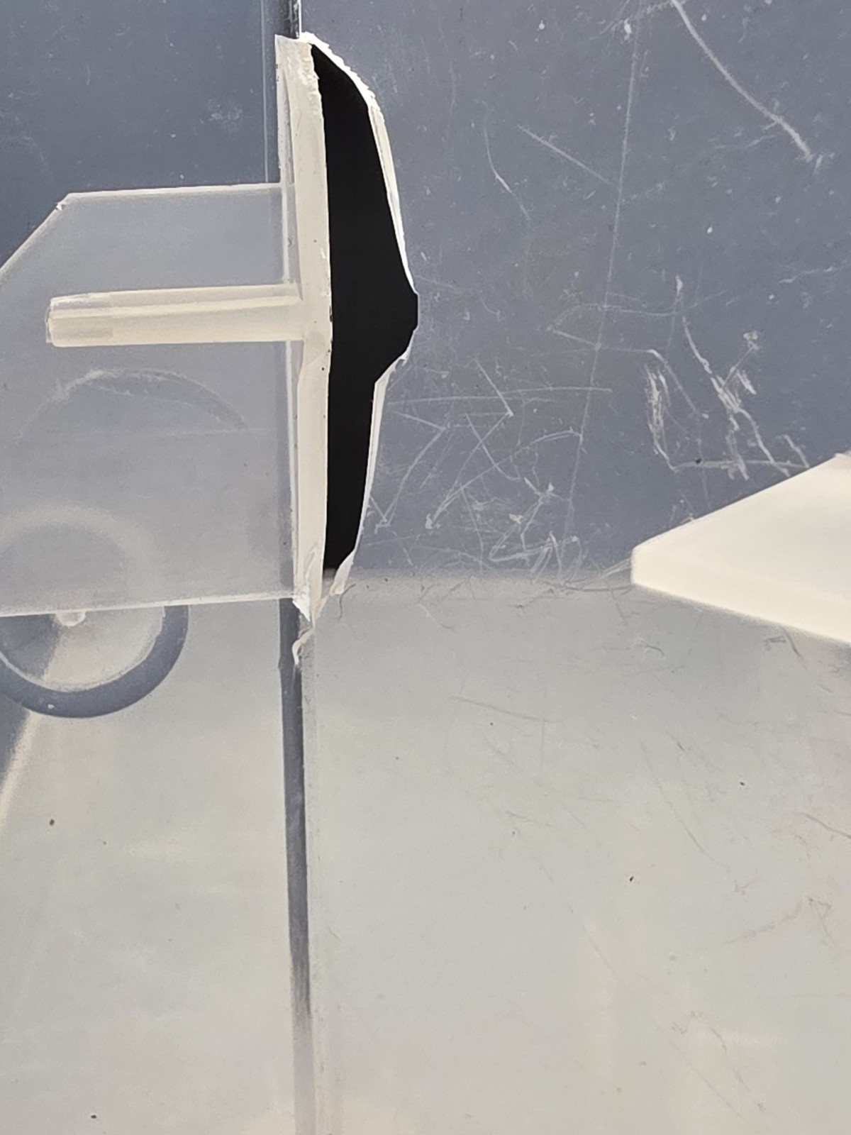 Nintendo 64 N64 Hard Plastic Clamshell Lot Of 4 Clear Cases