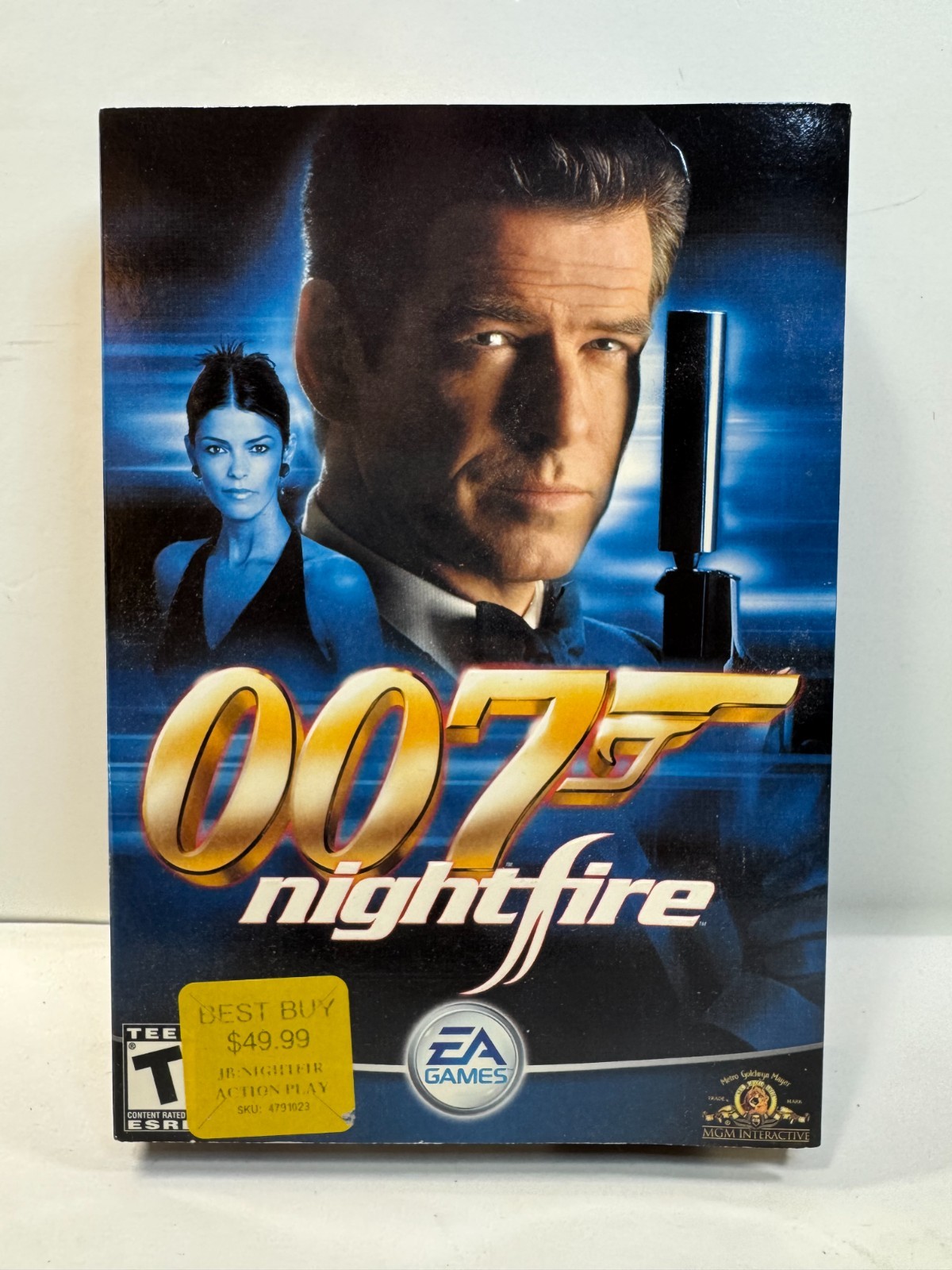 PC BOXED GAME James Bond 007: Nightfire (PC, 2002) Complete Flawless Discs!