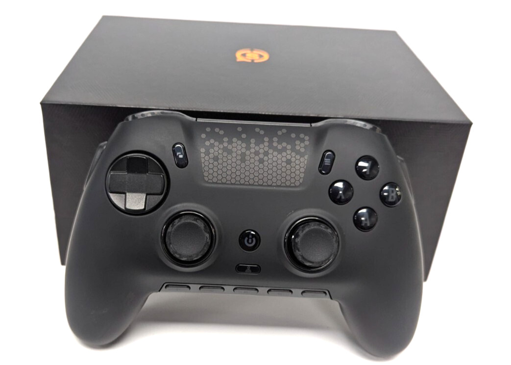 SCUF ENVISION PRO Wireless PC Only Gaming Controller ( Missing Dongle)