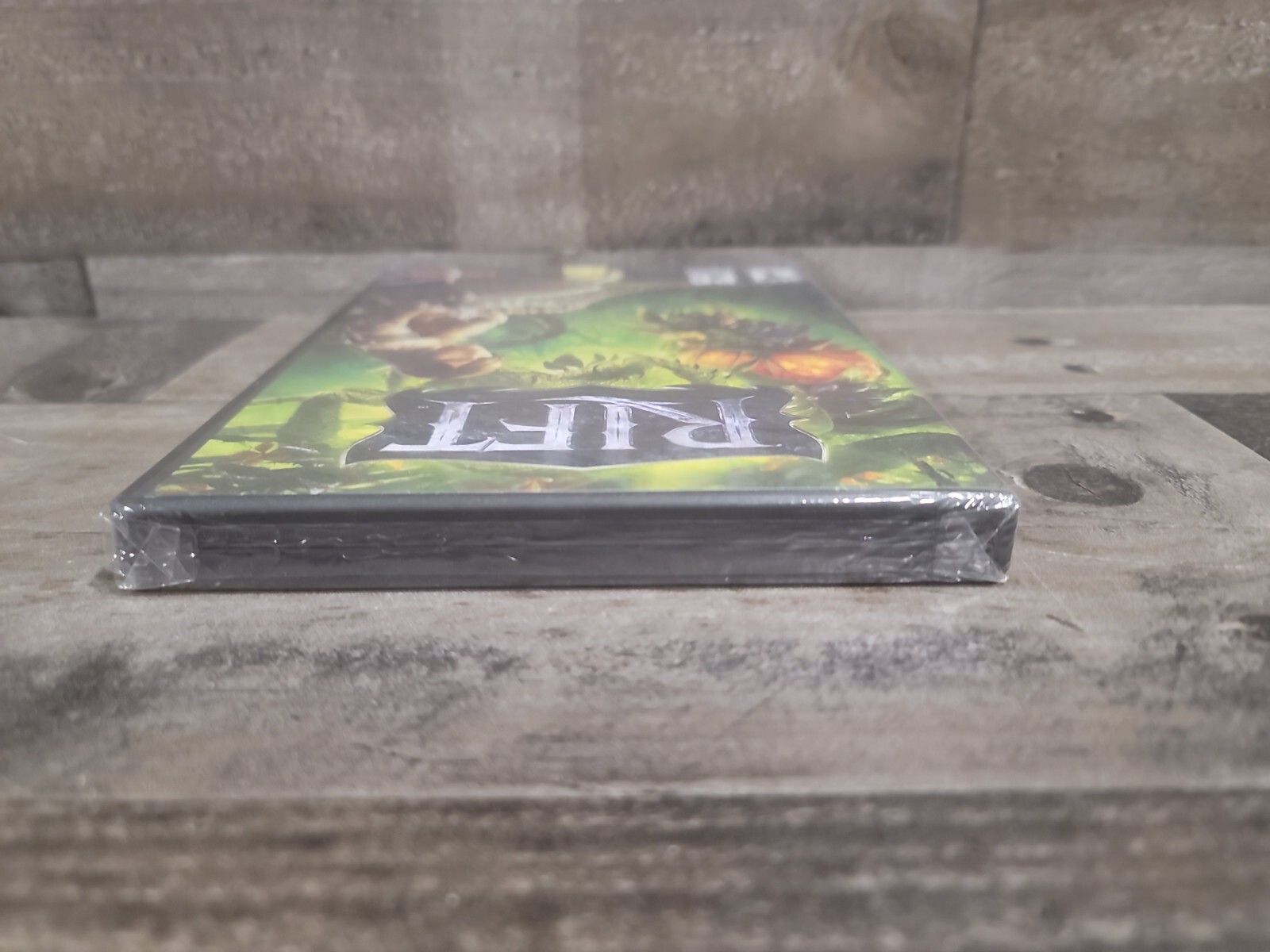 Rift by Trion Worlds – PC DVD-ROM – Video Game – New Sealed