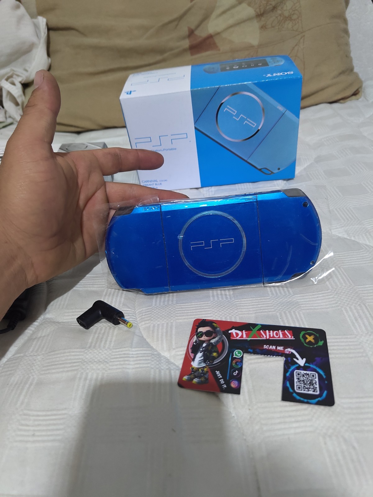 Sony PSP 3000 blue with 32 GB games USB-C adapter tipe c