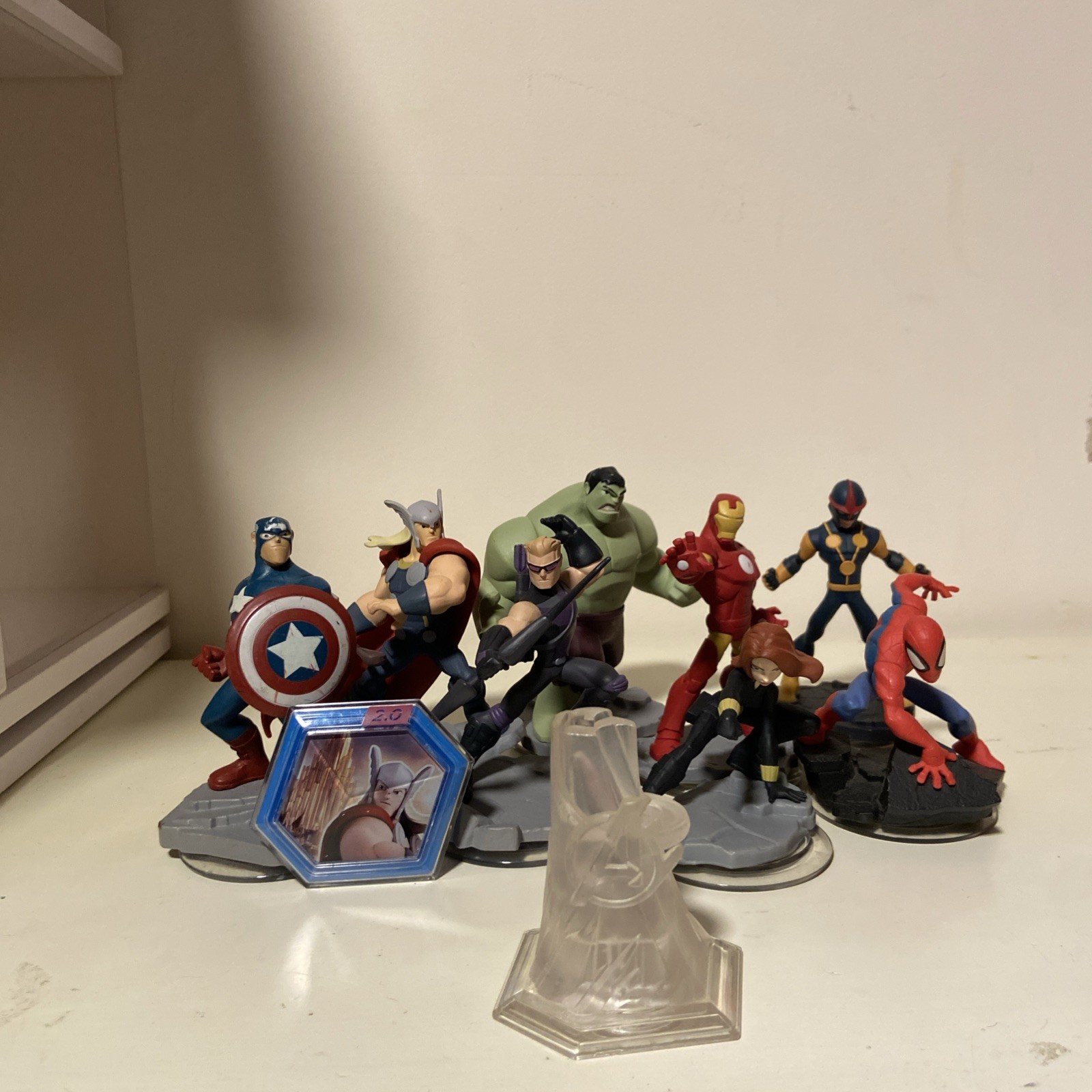 Disney Infinity 2.0 Marvel Figures with Case