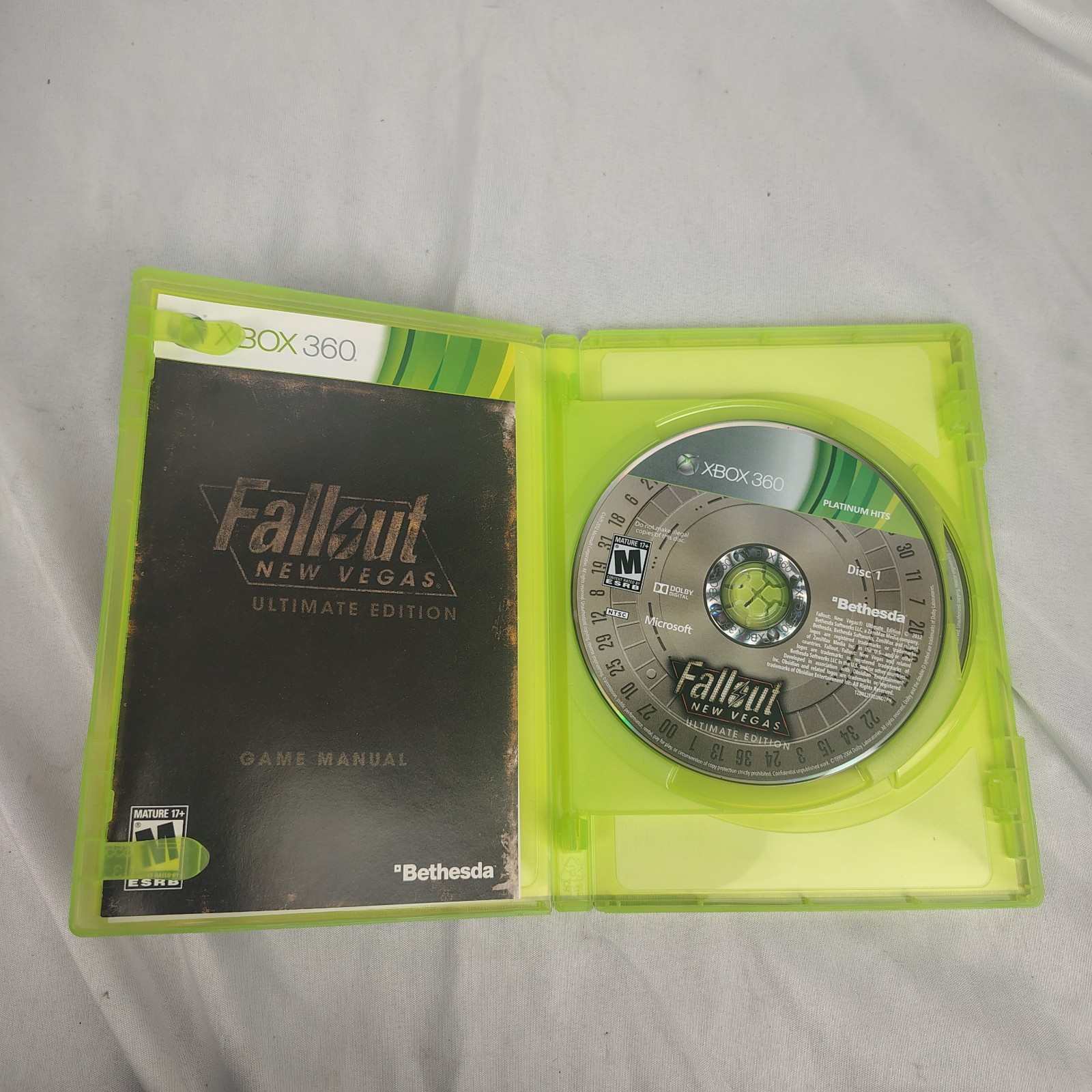 Fallout: New Vegas – Ultimate Edition (Xbox 360, 2012) 2 Disc